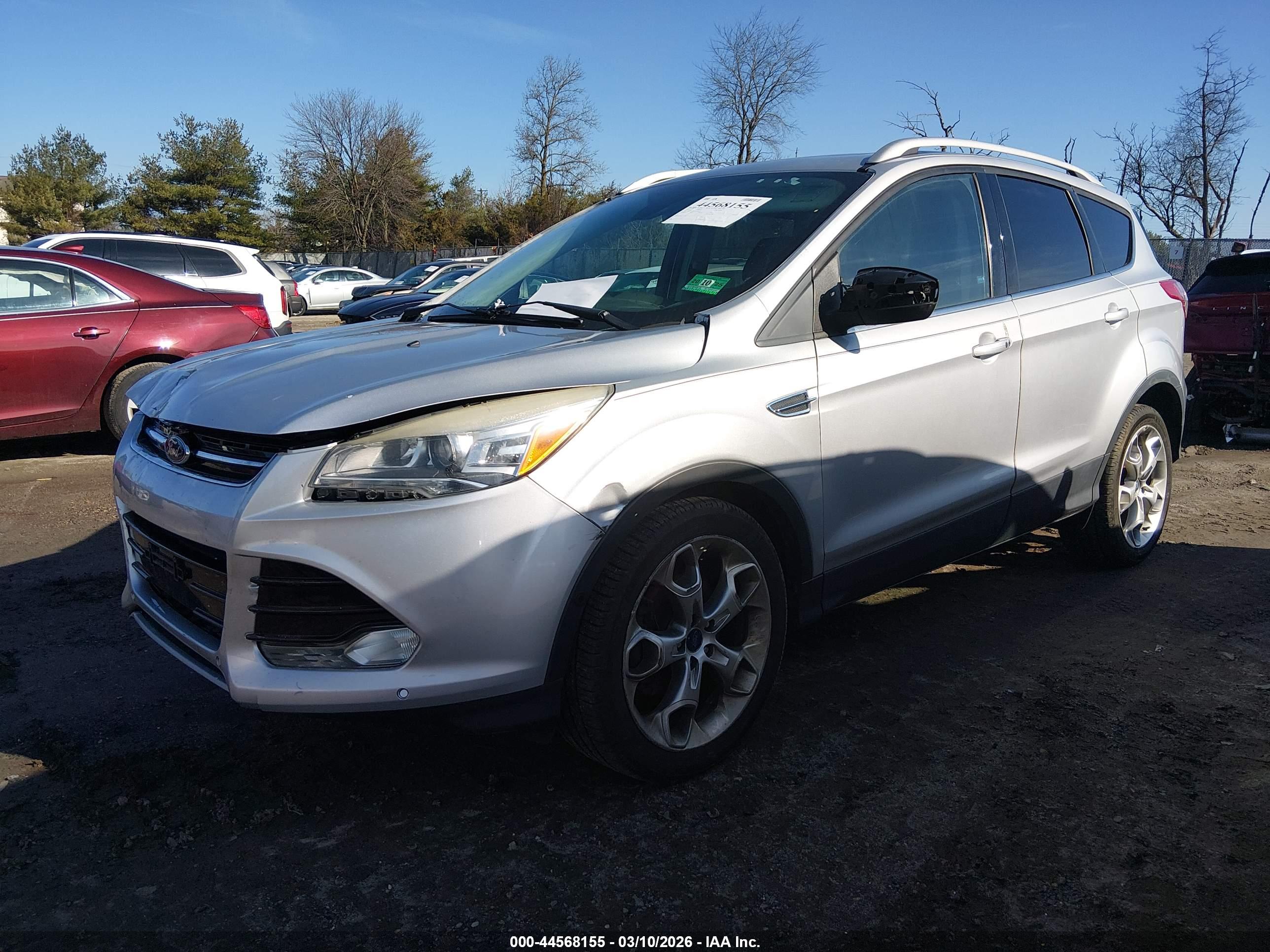 FORD ESCAPE image 2