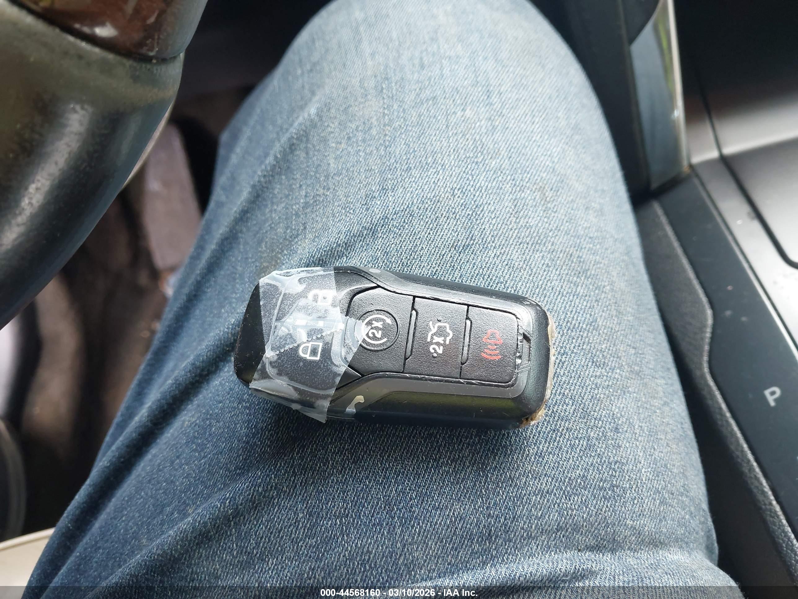 FORD EXPLORER image 11
