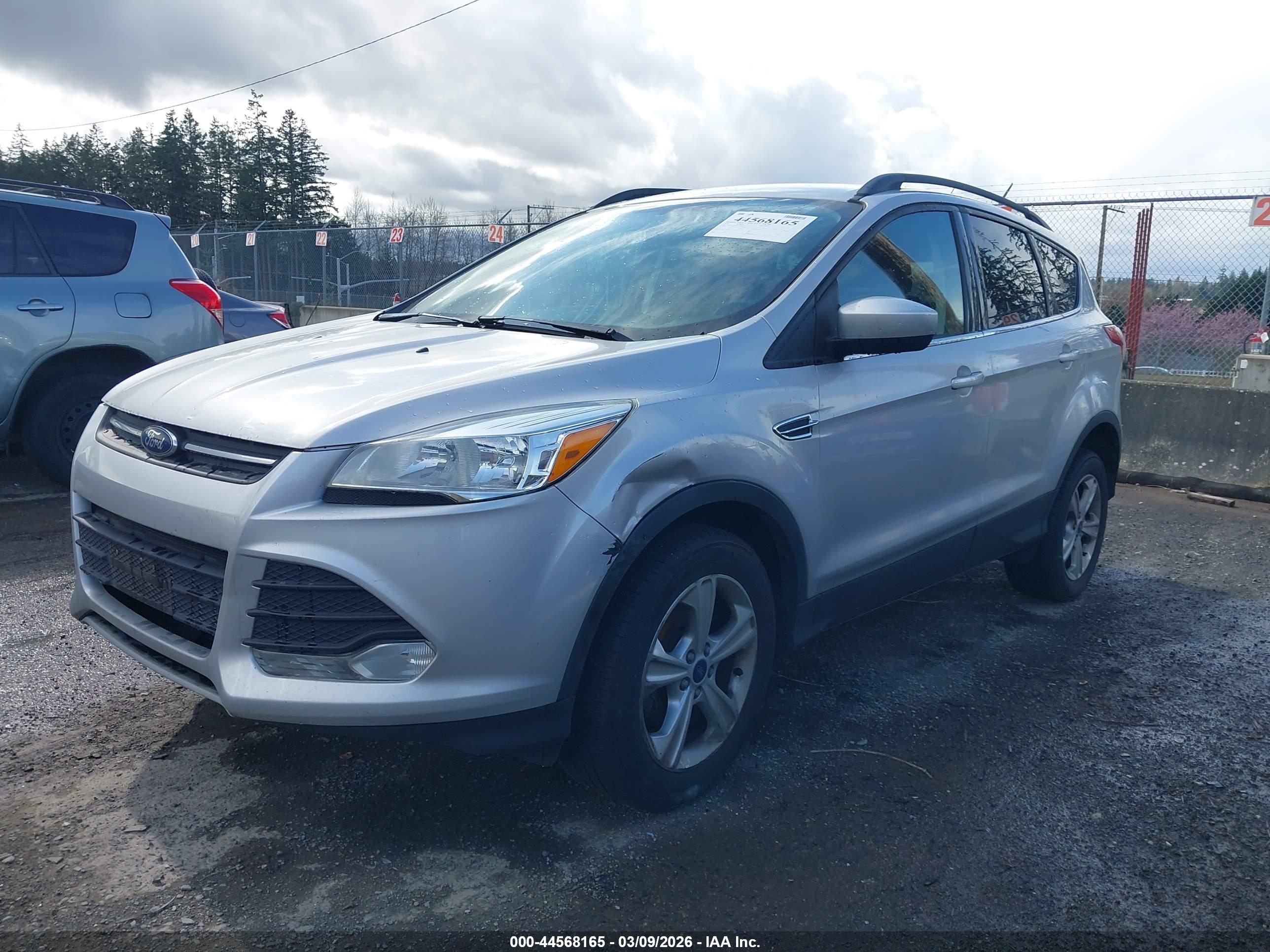 FORD ESCAPE image 6