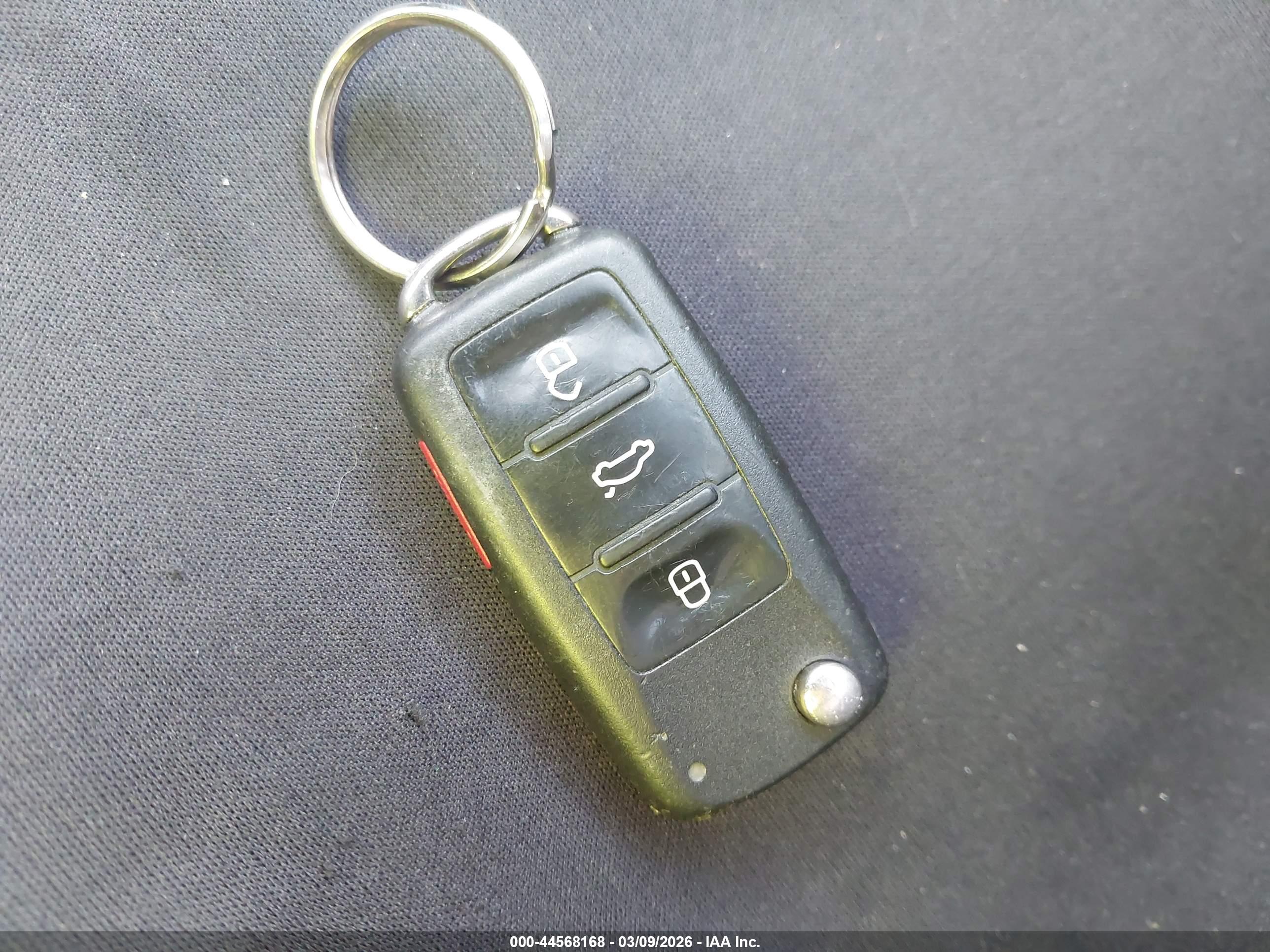 VOLKSWAGEN JETTA image 11