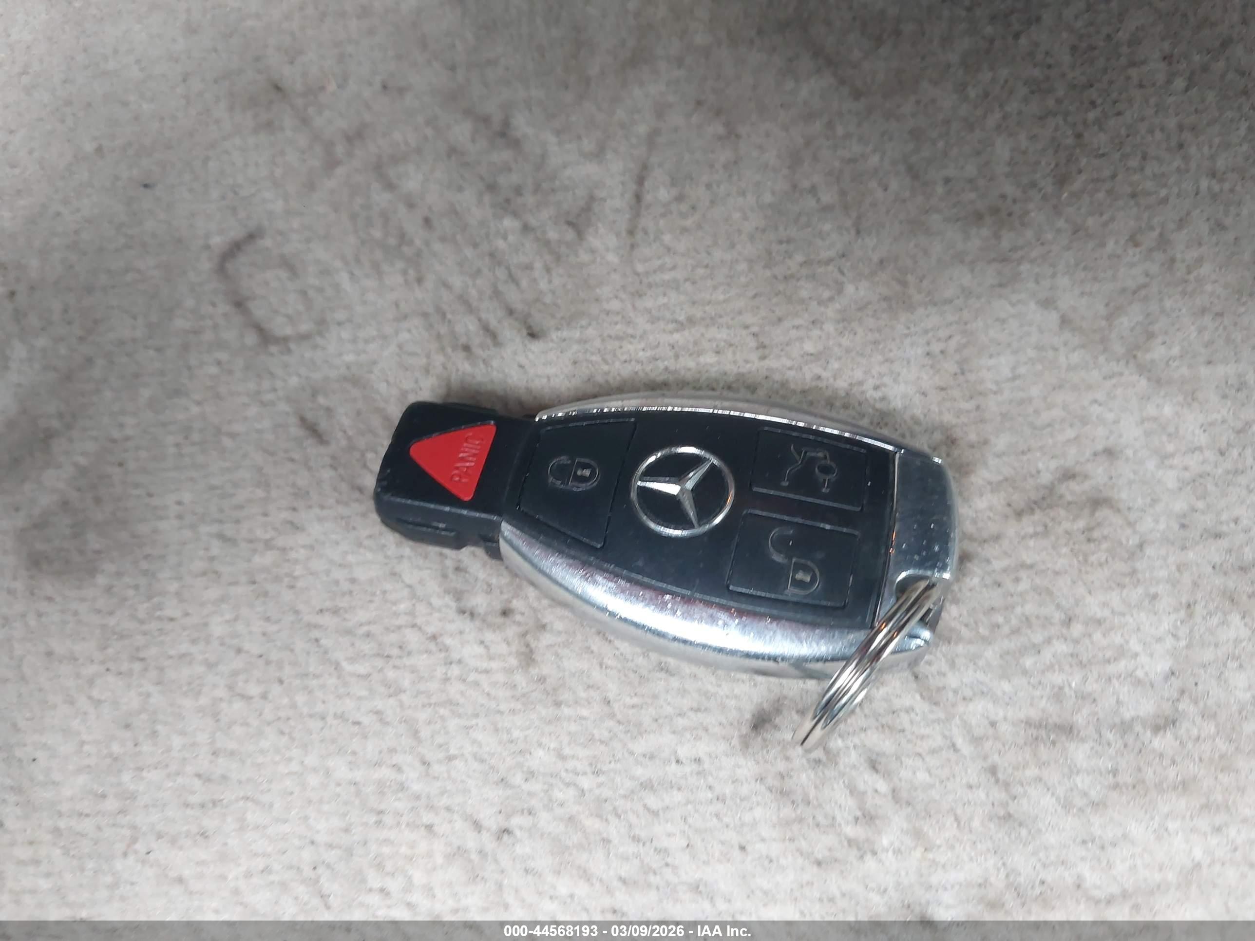 MERCEDES-BENZ C image 11