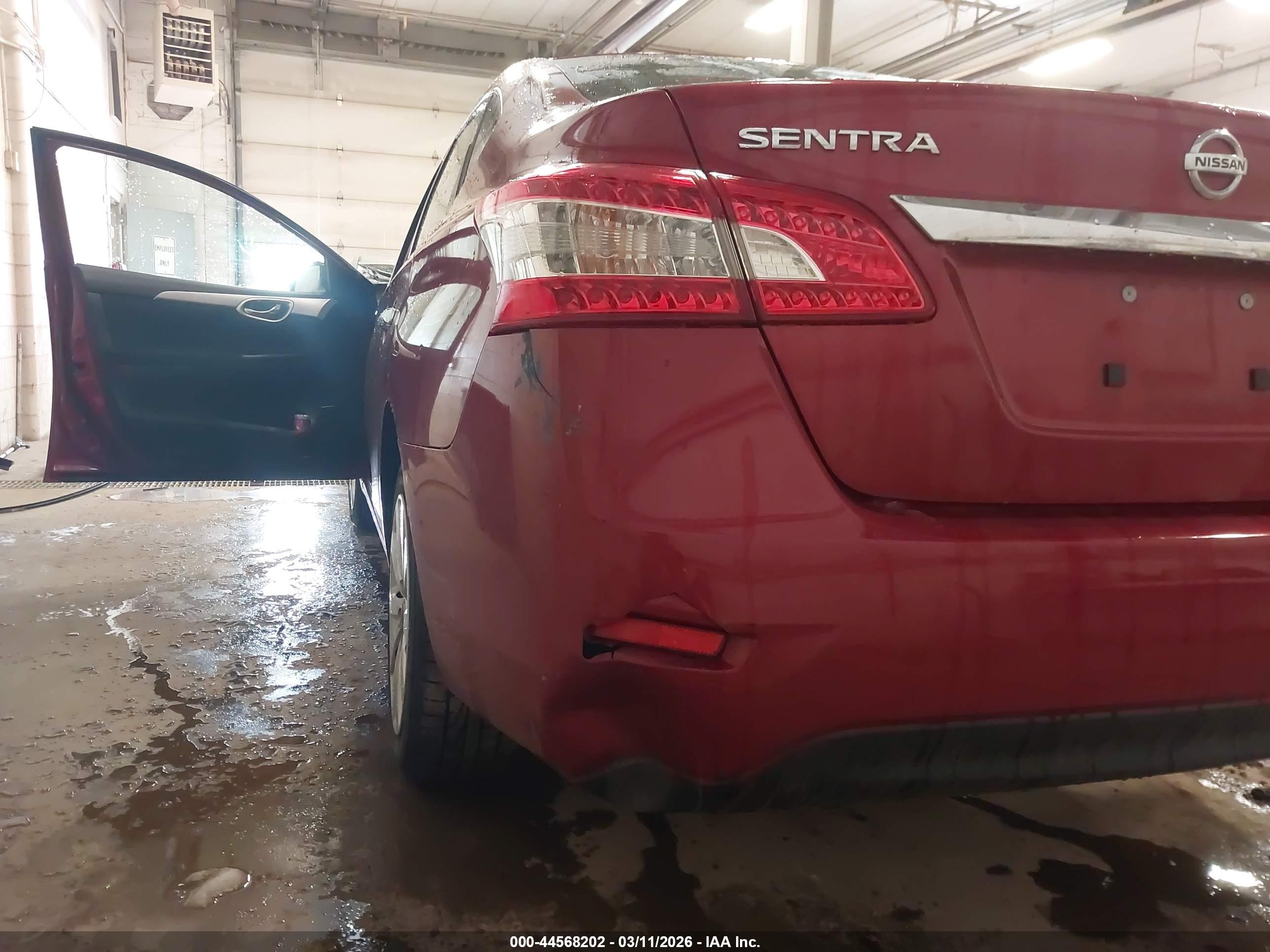 NISSAN SENTRA image 6
