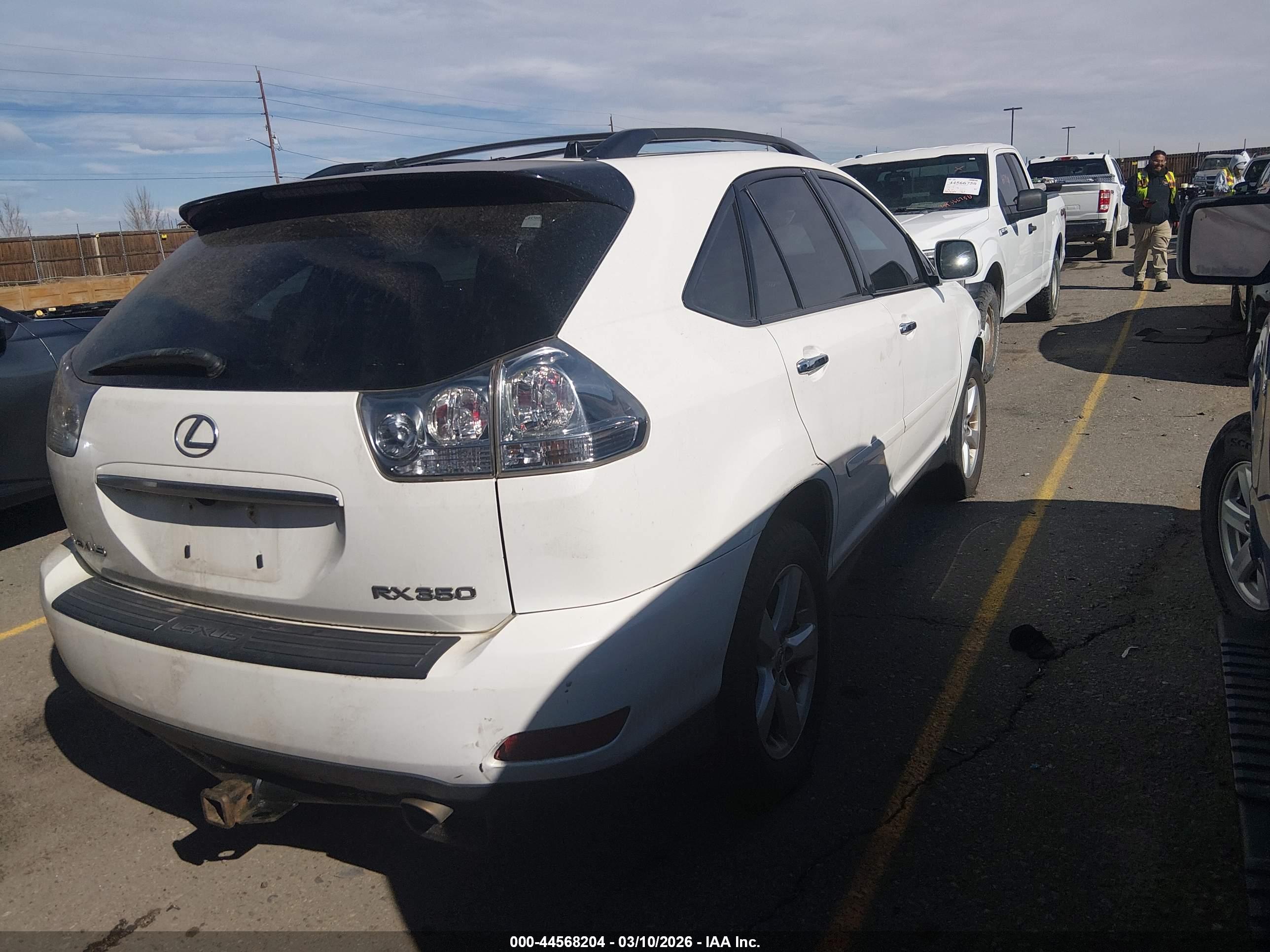 LEXUS RX image 3