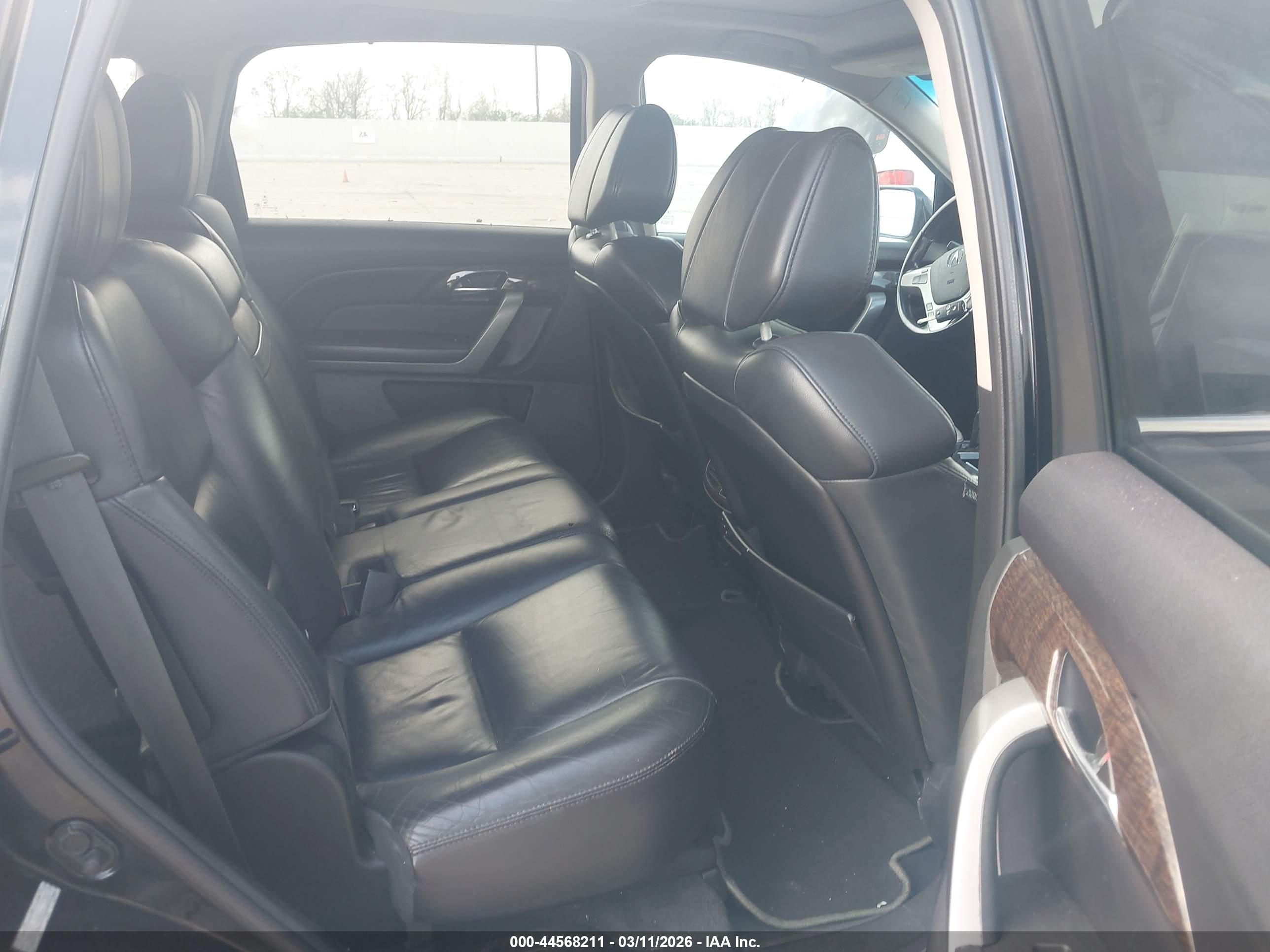 ACURA MDX image 8