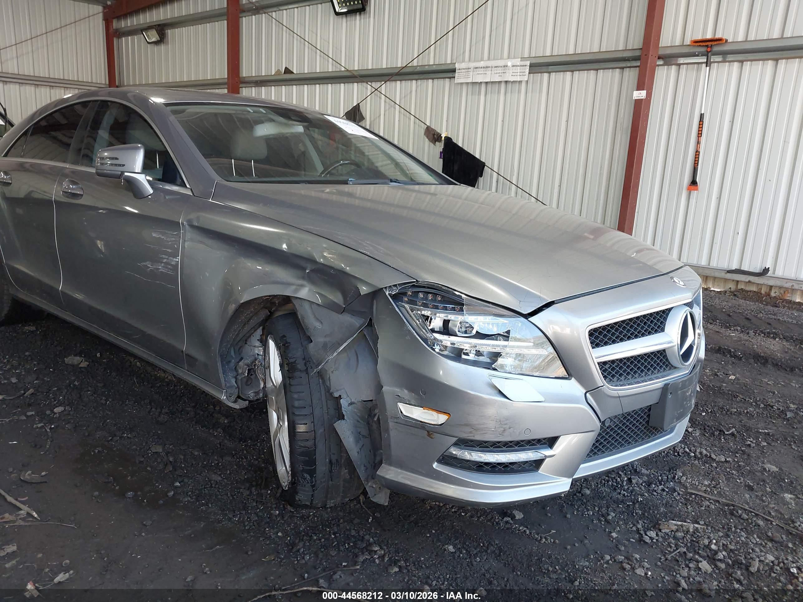 MERCEDES-BENZ CLS image 6