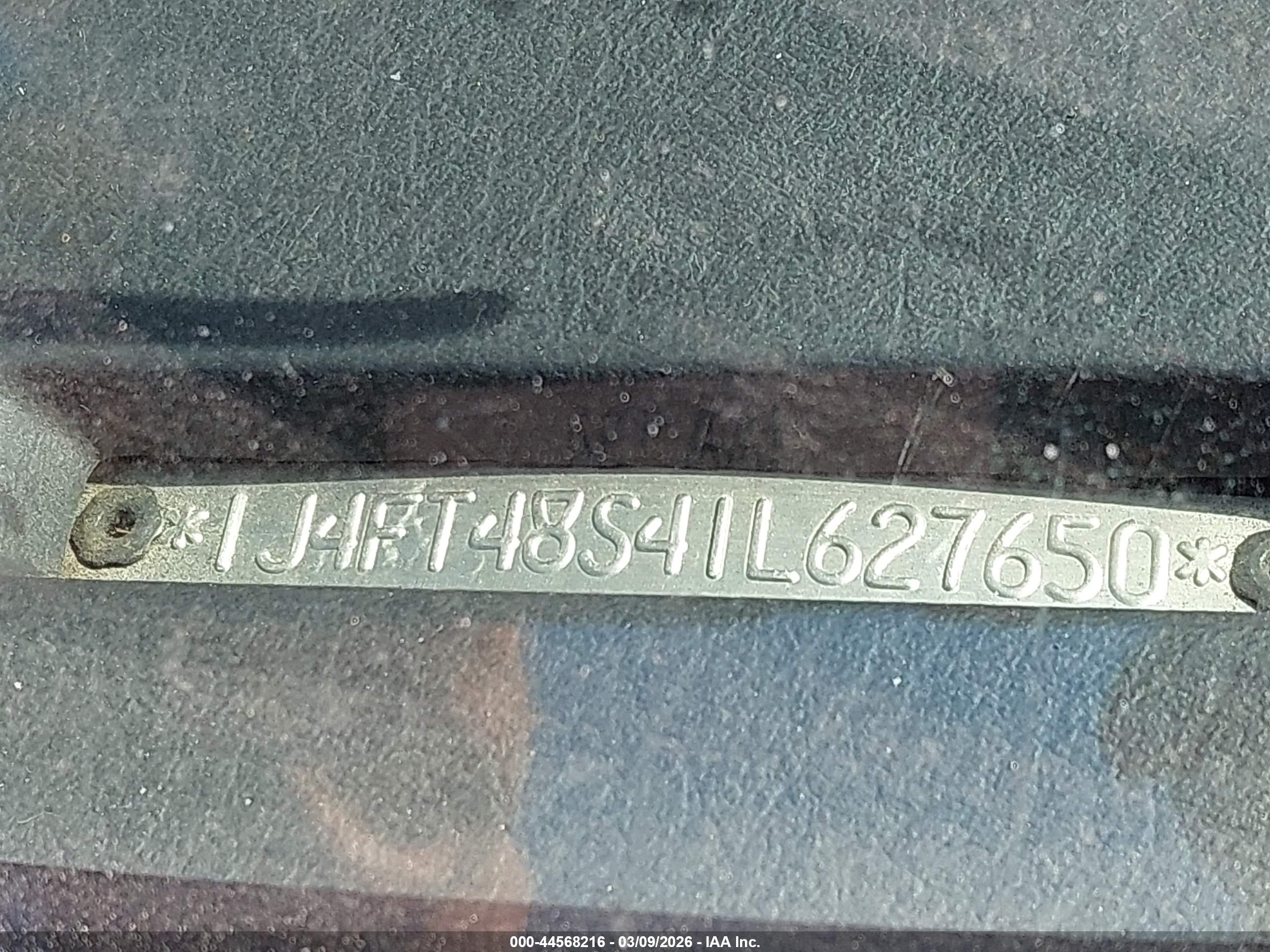 JEEP CHEROKEE image 9