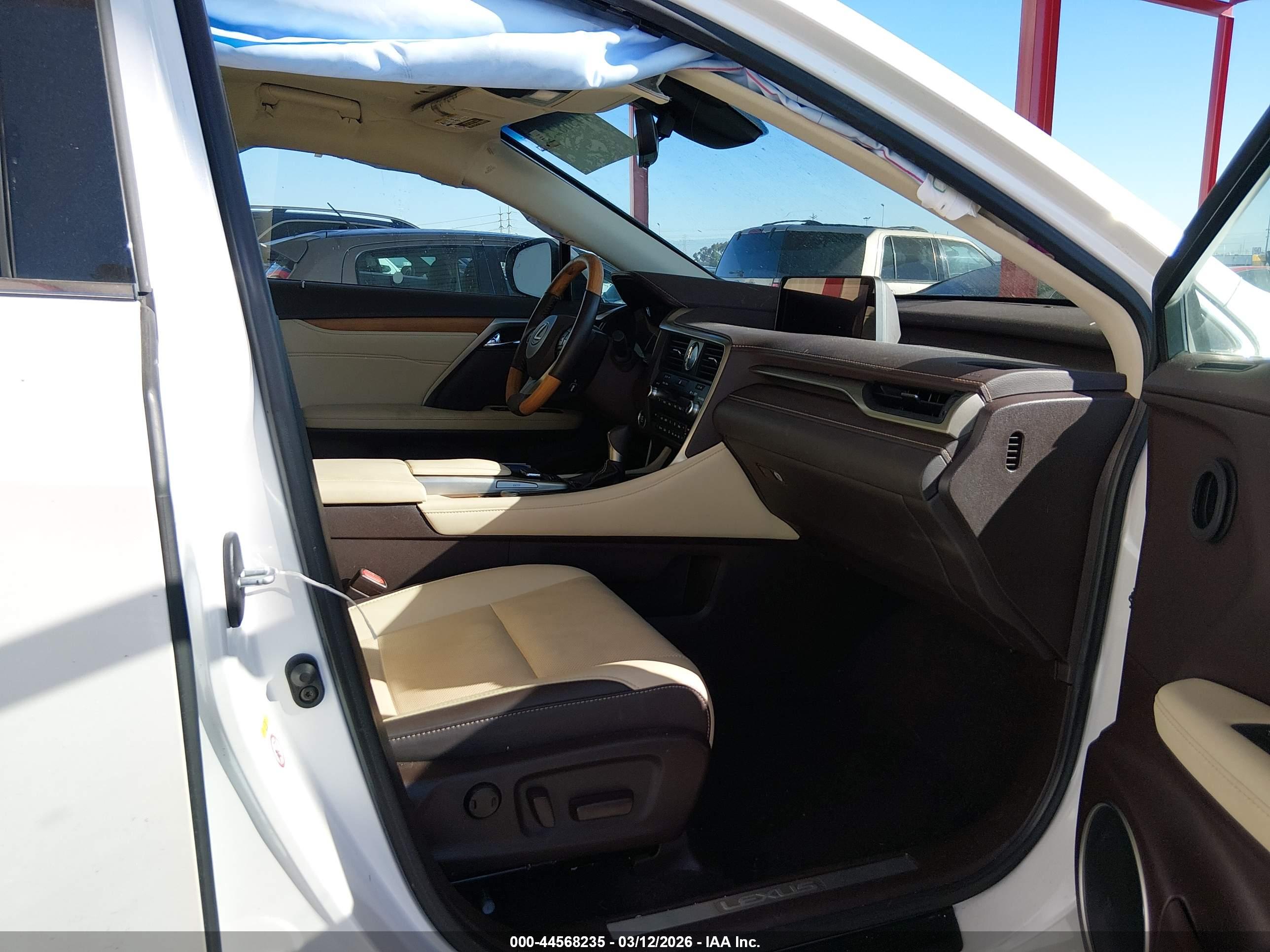 LEXUS RX image 5