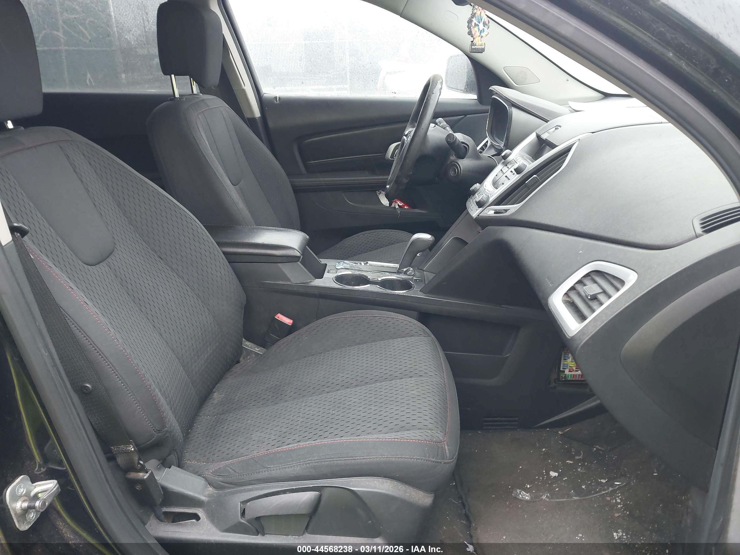 GMC TERRAIN image 5
