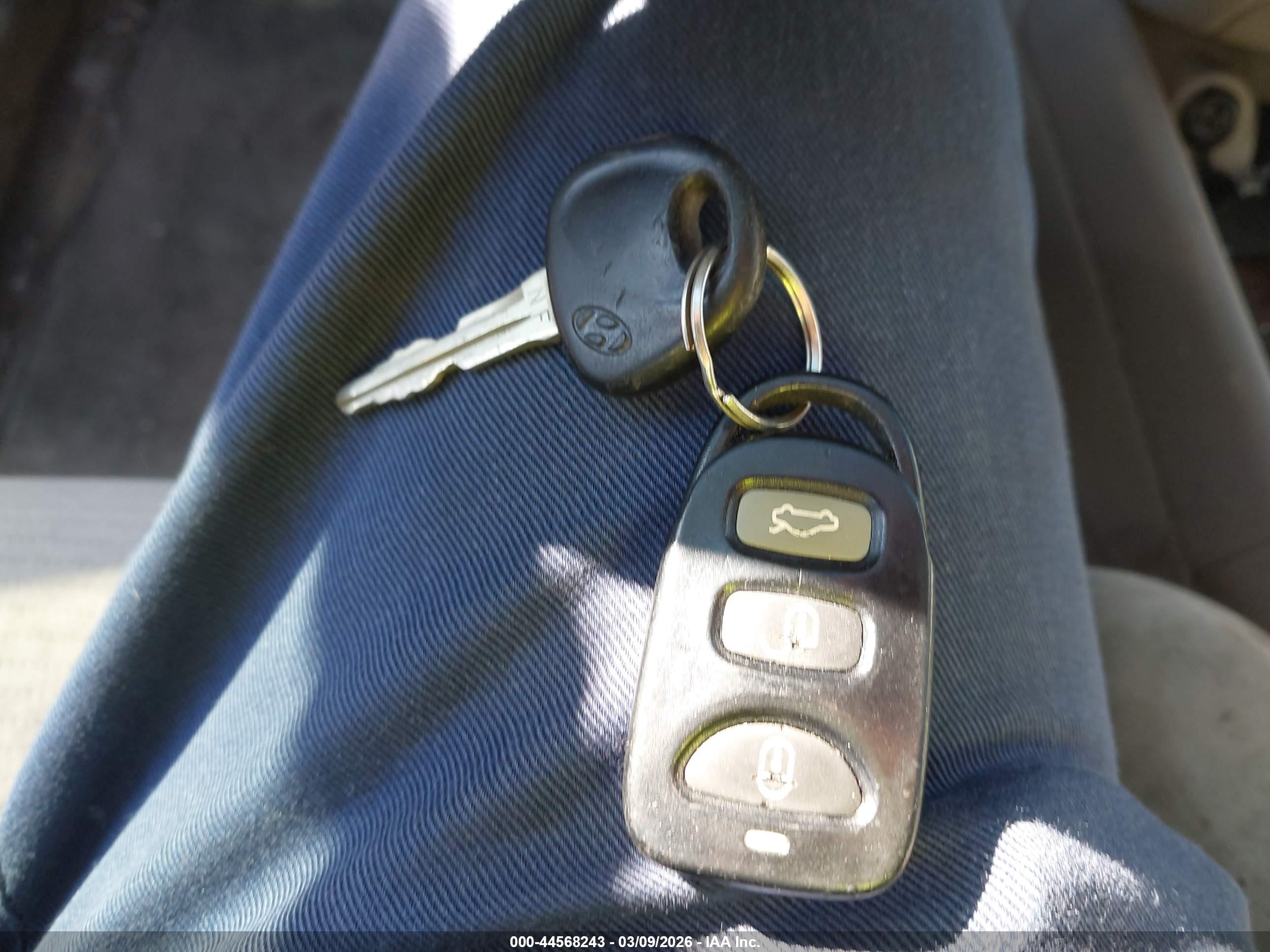 HYUNDAI SONATA image 11