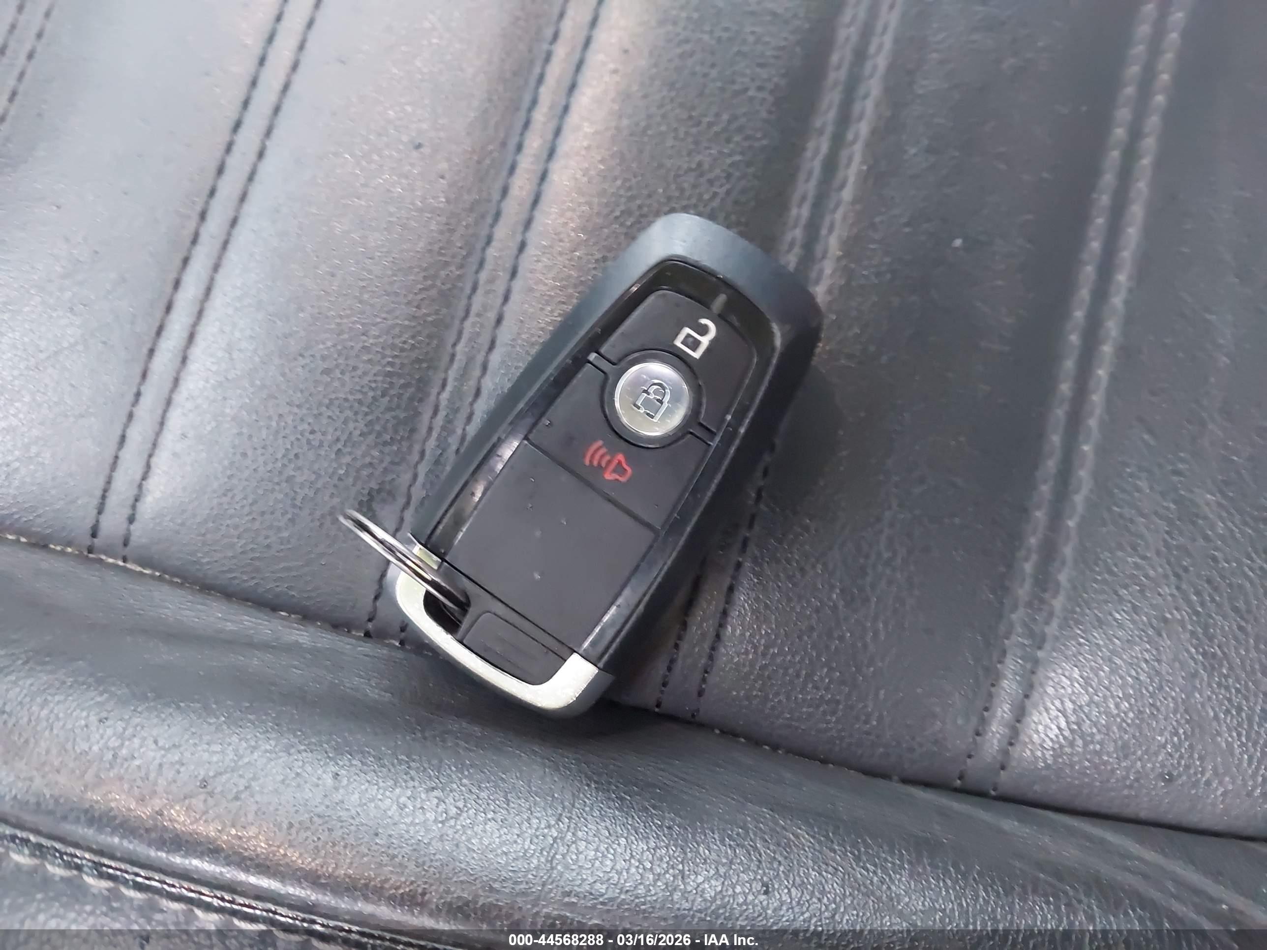 FORD EDGE image 11
