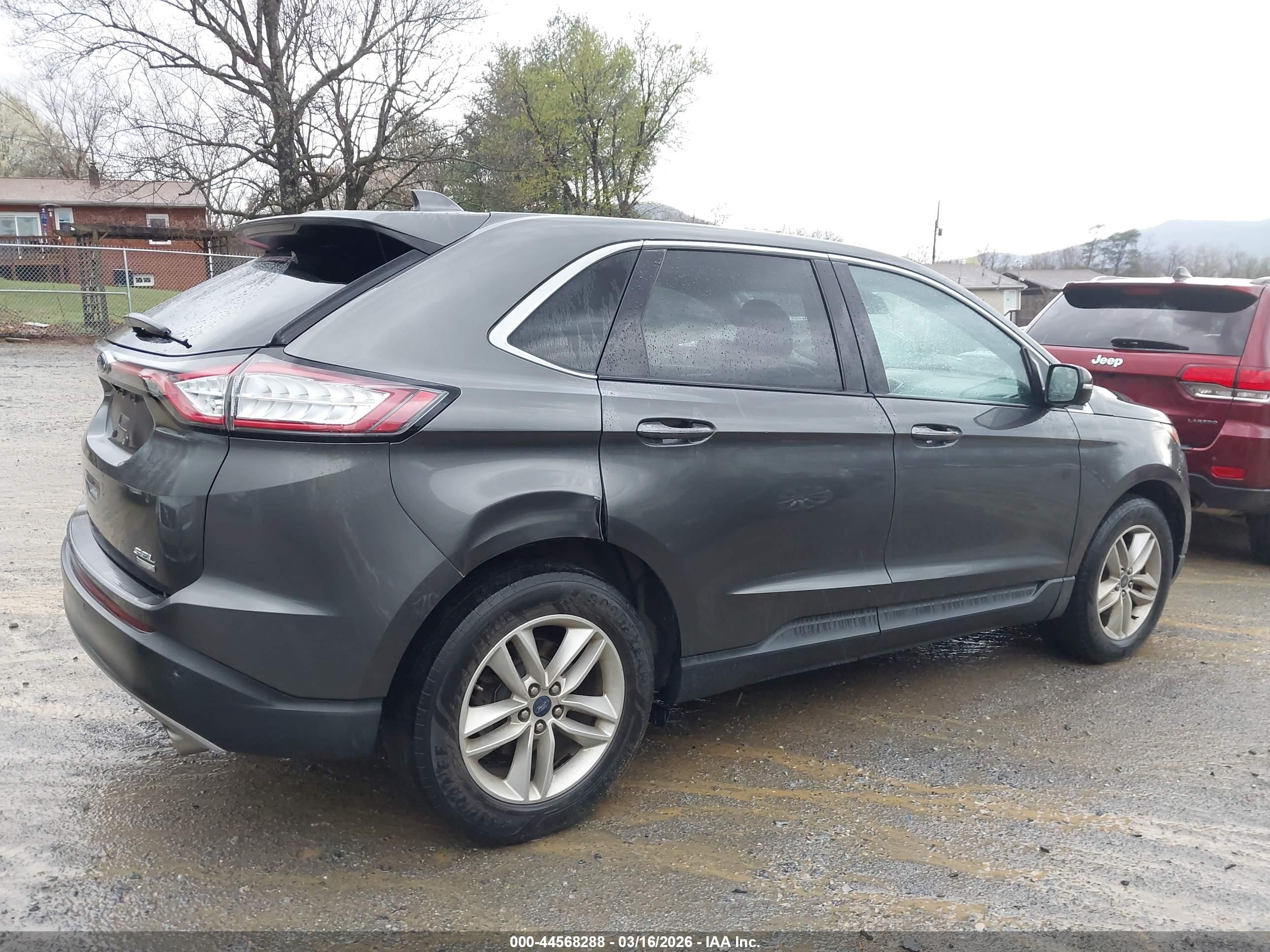 FORD EDGE image 6