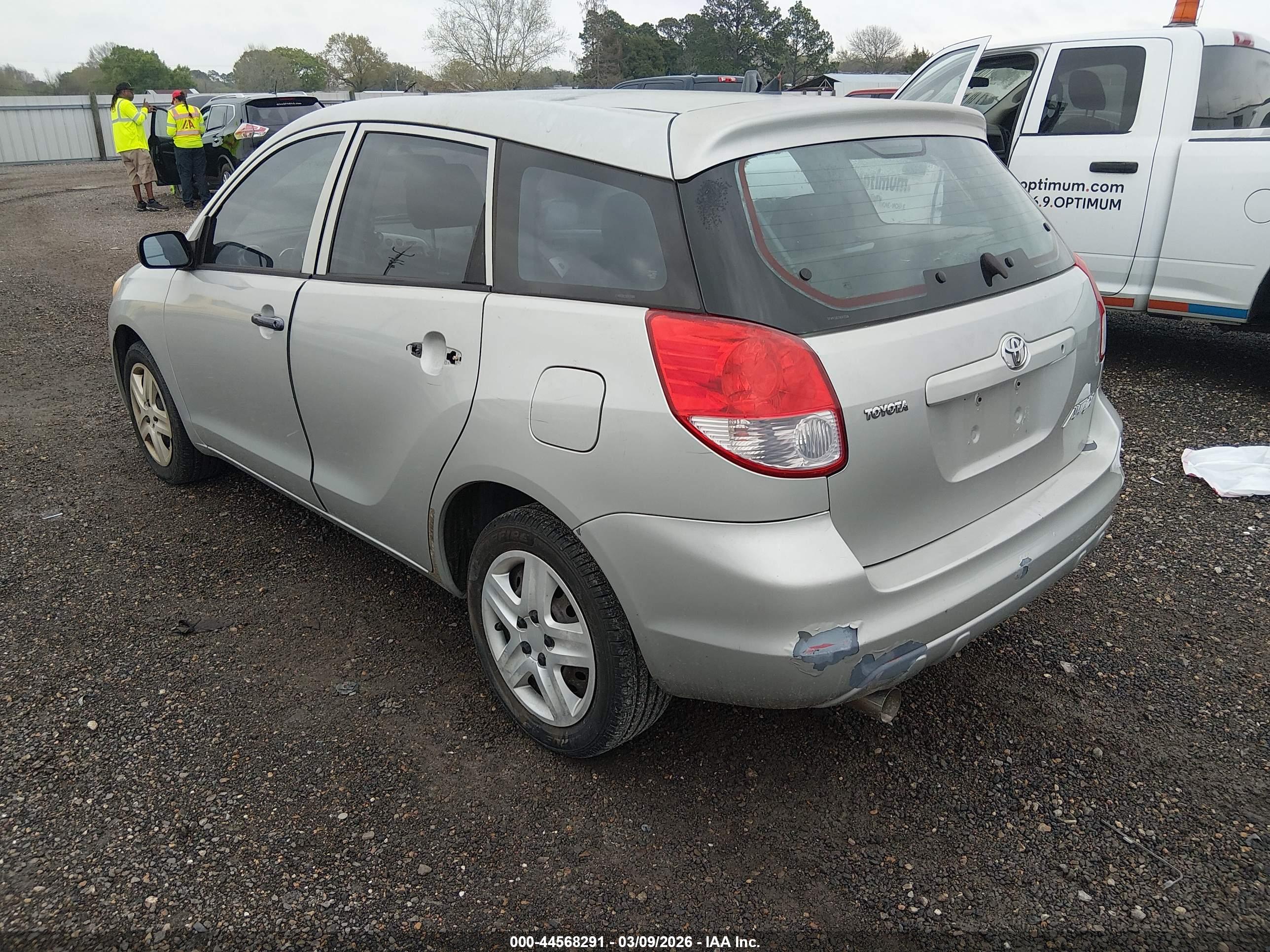 TOYOTA MATRIX image 3