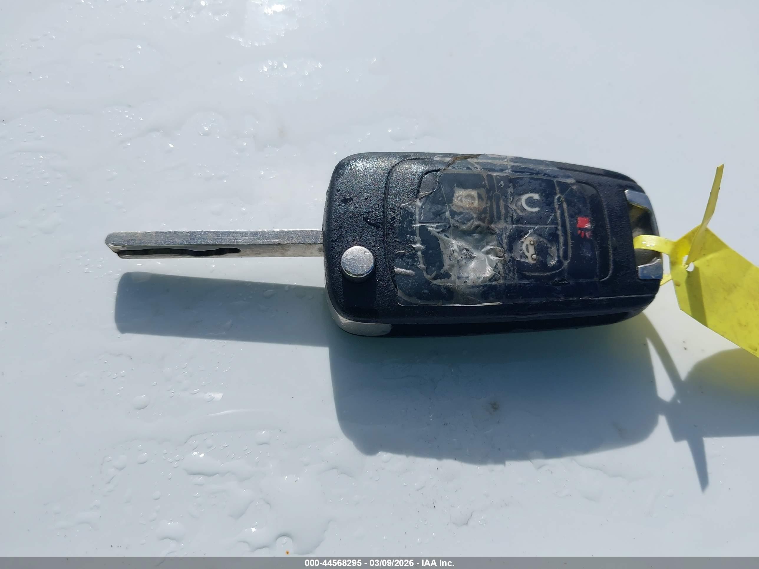 CHEVROLET EQUINOX image 11