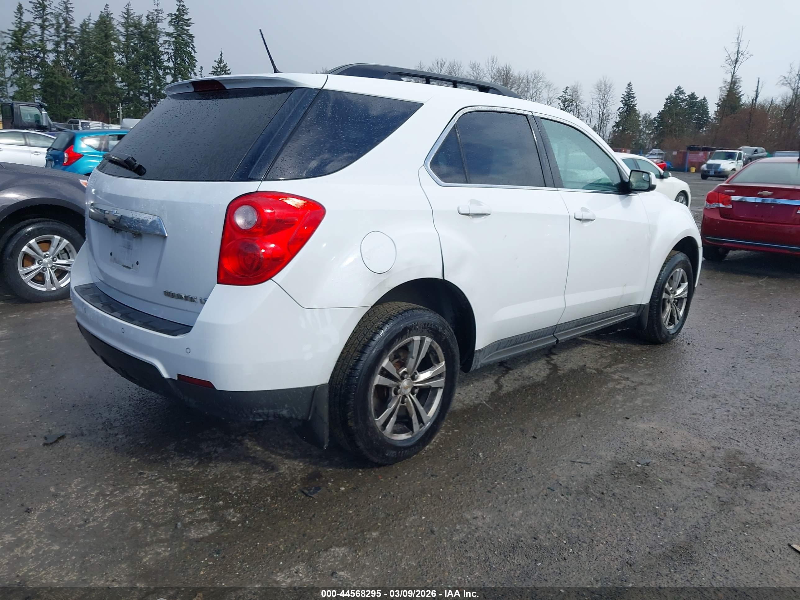 CHEVROLET EQUINOX image 4