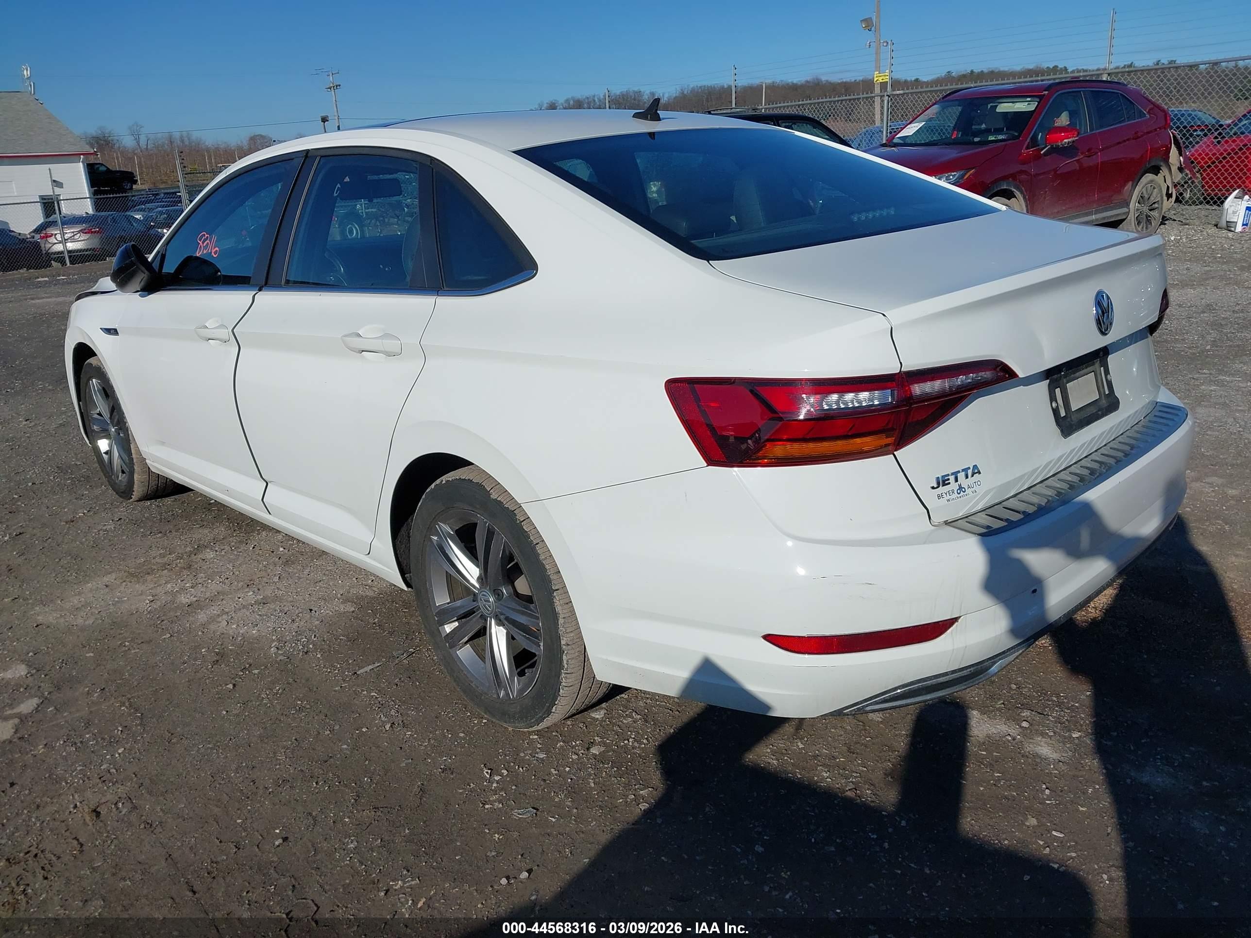 VOLKSWAGEN JETTA image 3