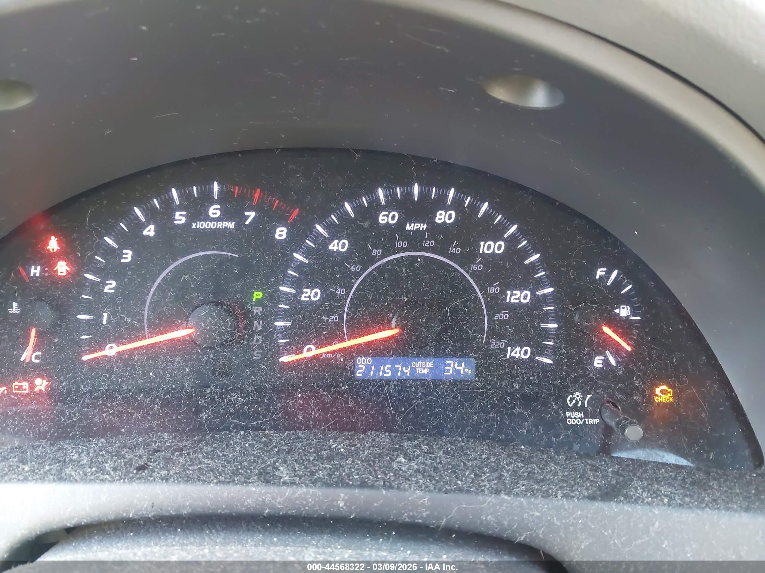 TOYOTA CAMRY image 7