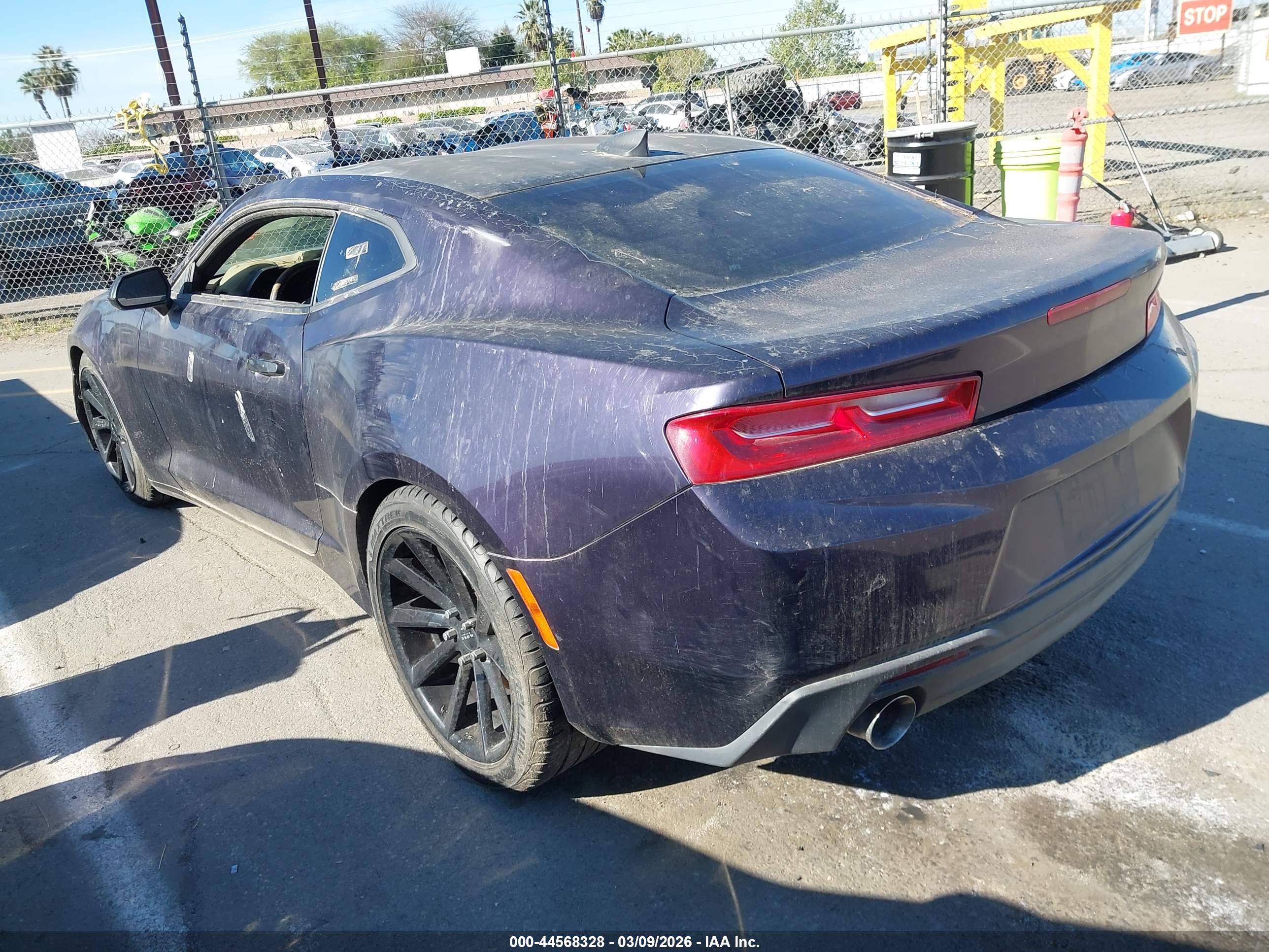 CHEVROLET CAMARO image 3