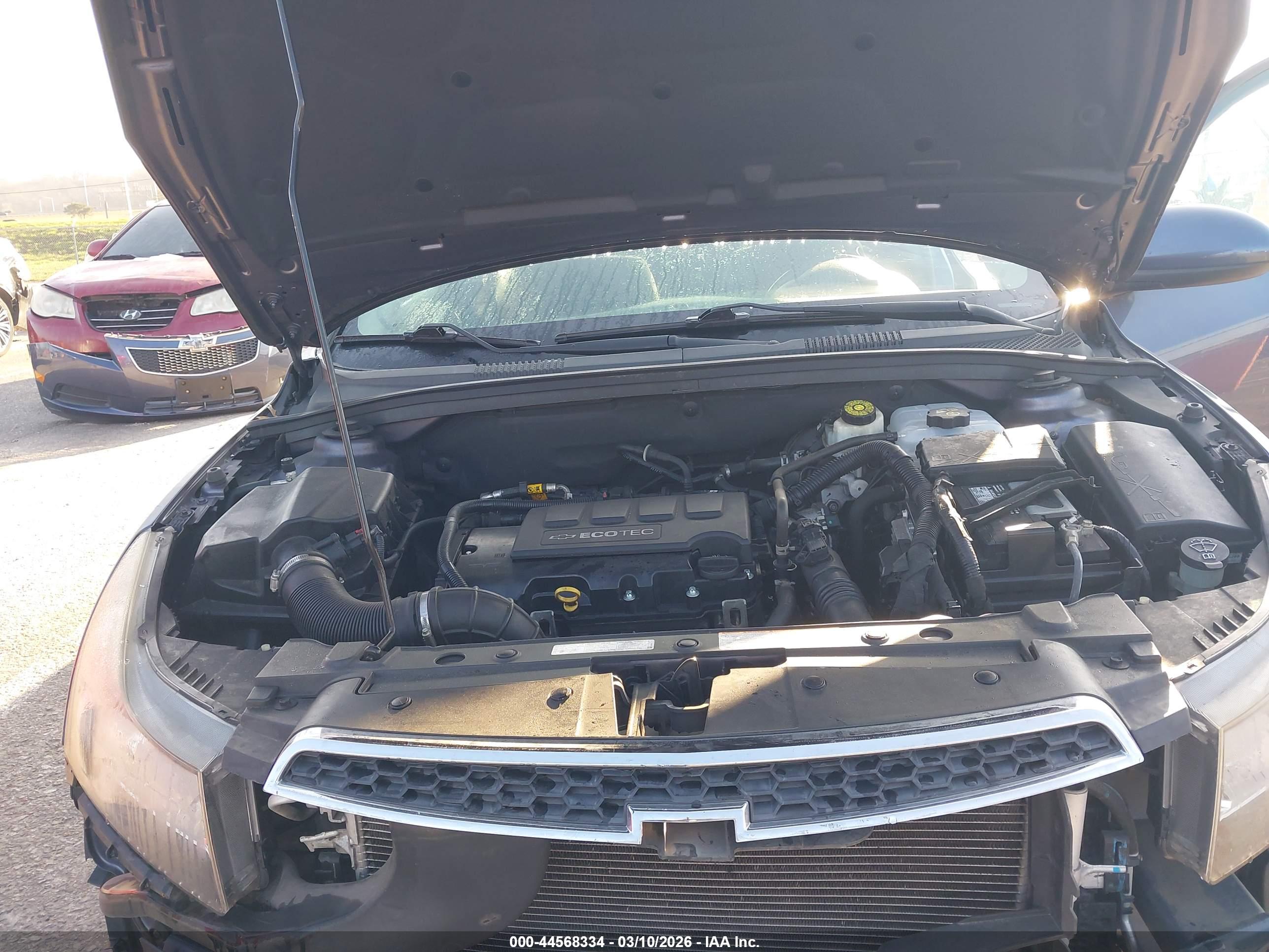 CHEVROLET CRUZE image 10