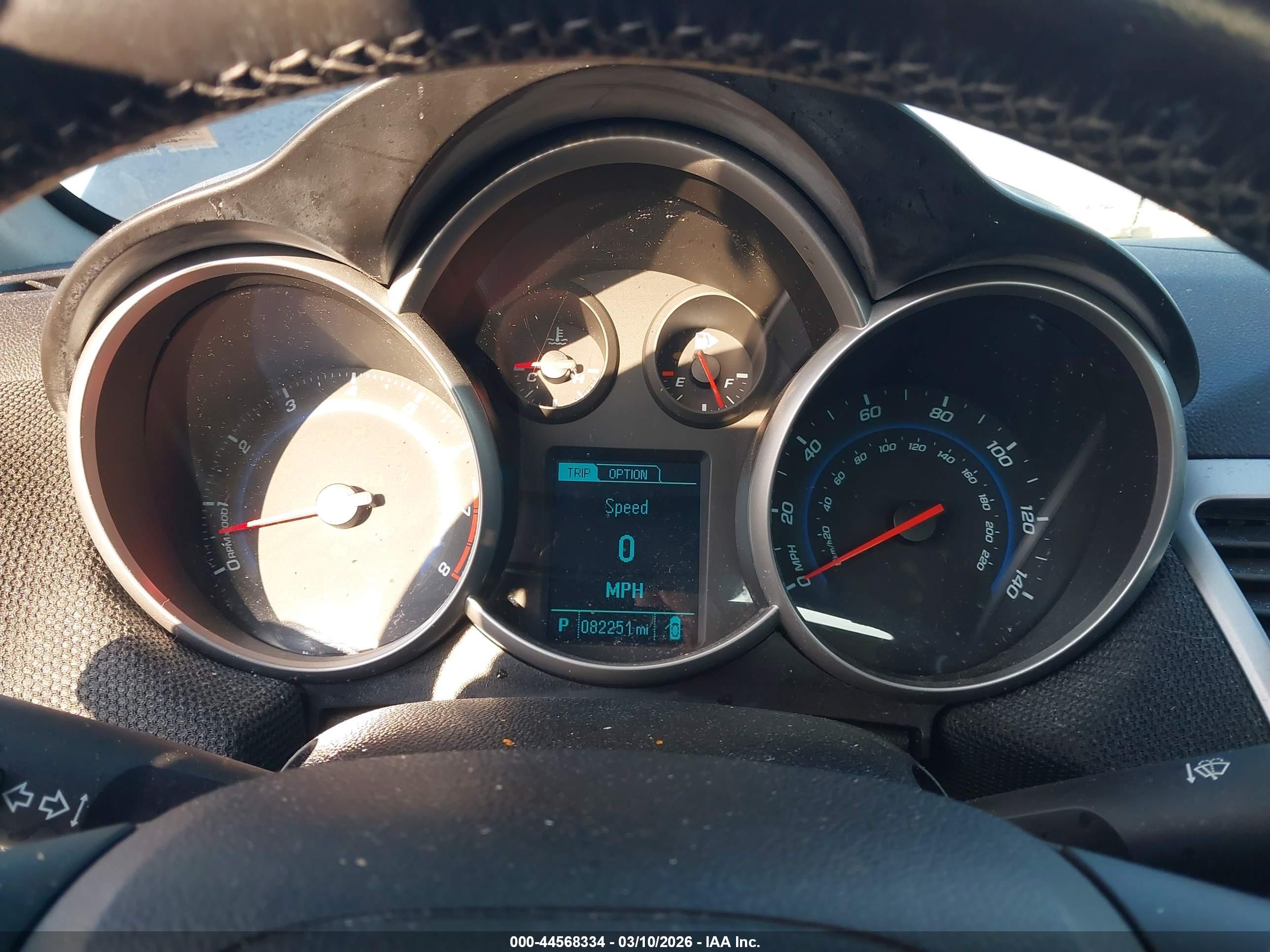 CHEVROLET CRUZE image 7