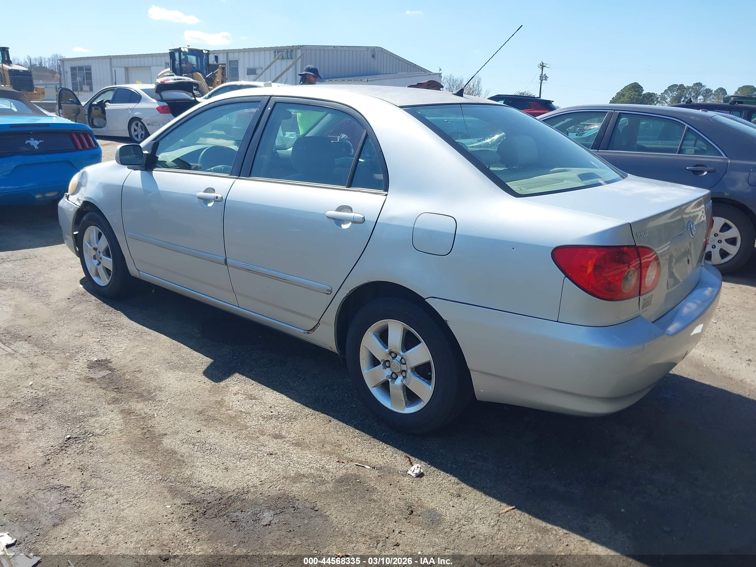 TOYOTA COROLLA image 3