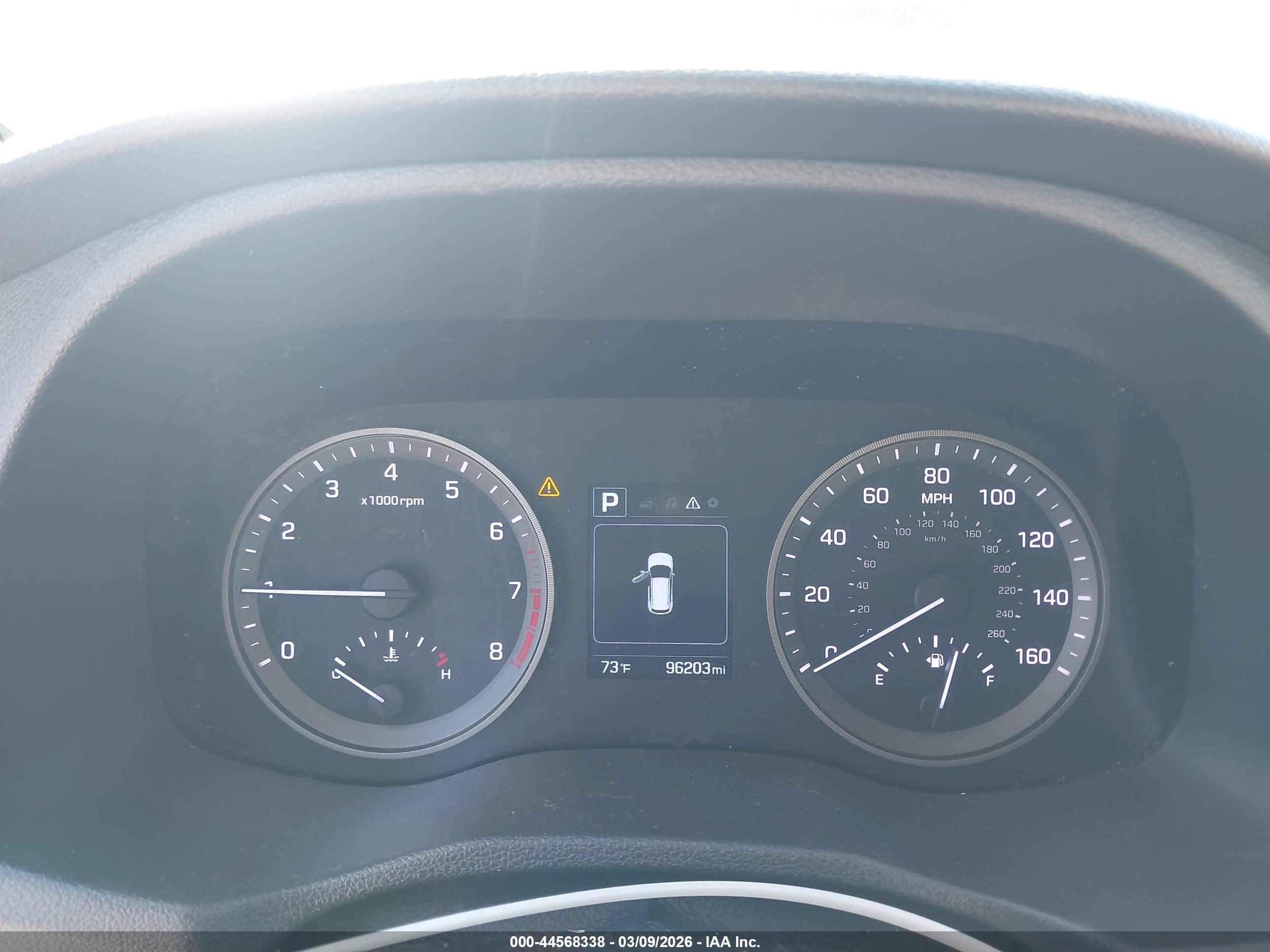 HYUNDAI TUCSON image 7