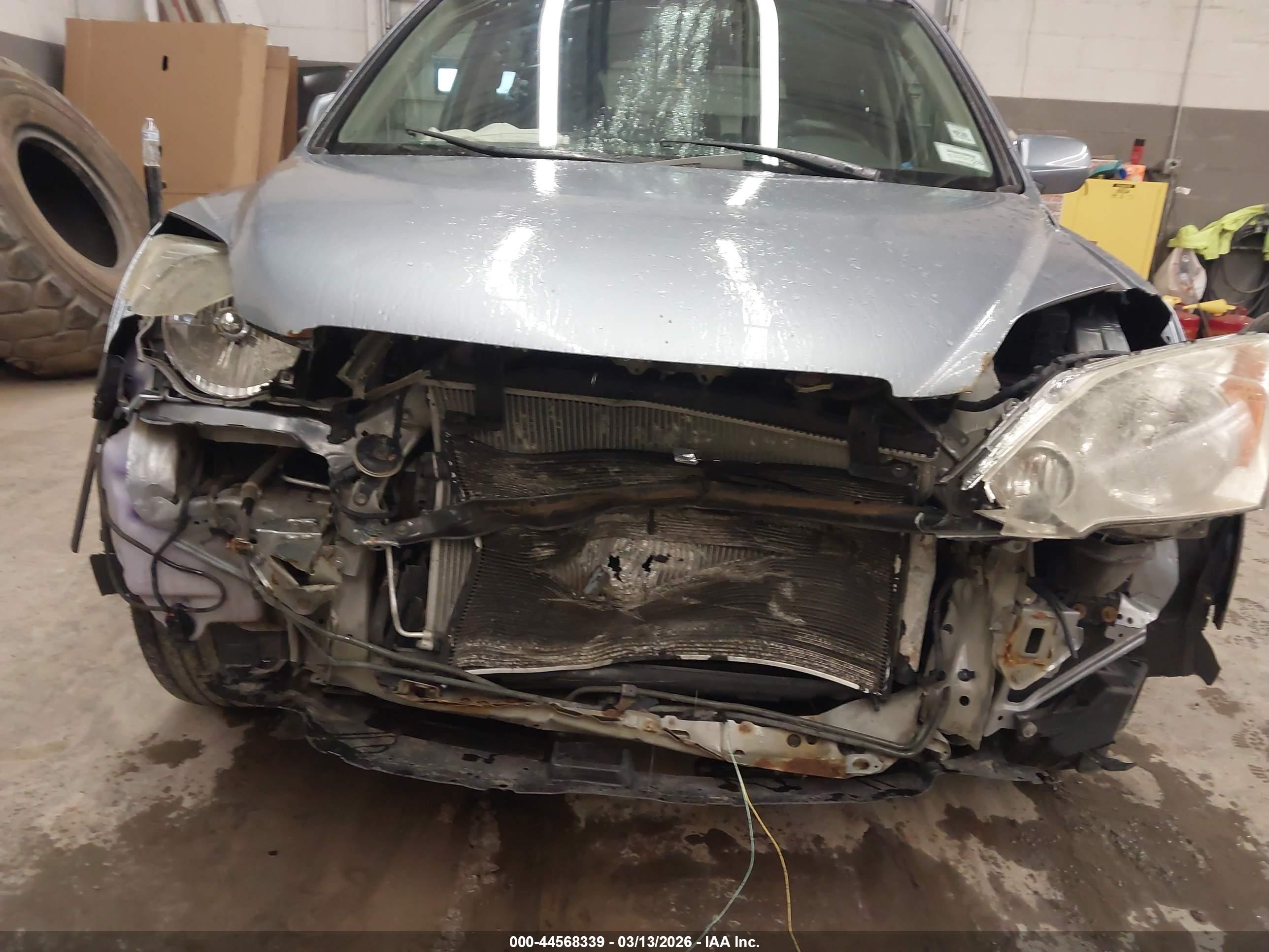 HONDA CR-V image 6
