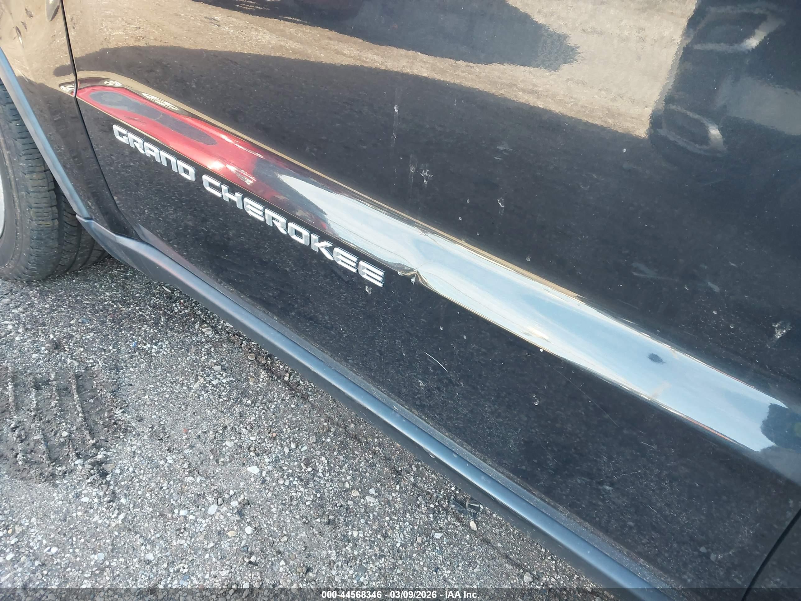 JEEP GRAND image 6