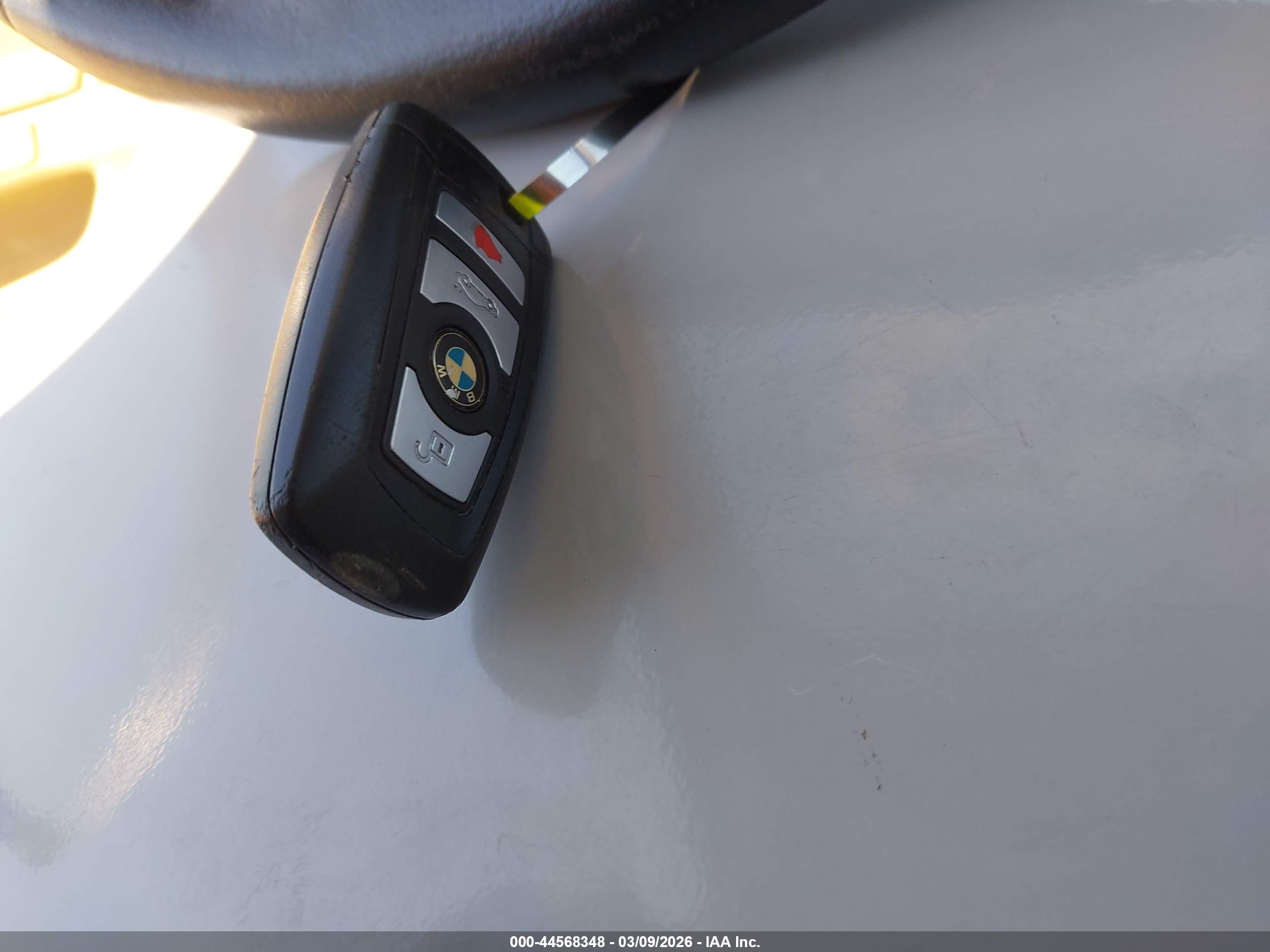 BMW 535I image 11