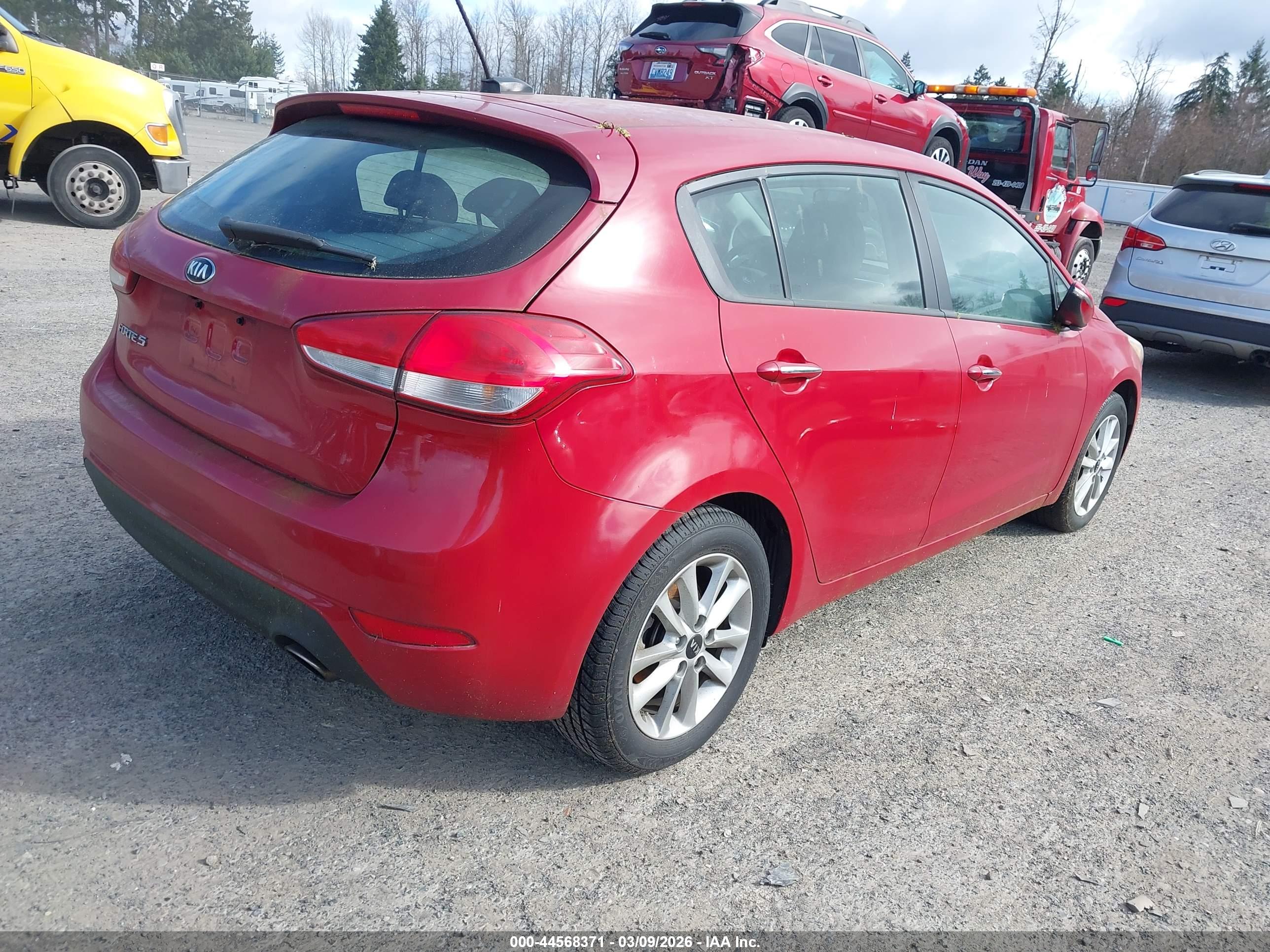 KIA FORTE image 4