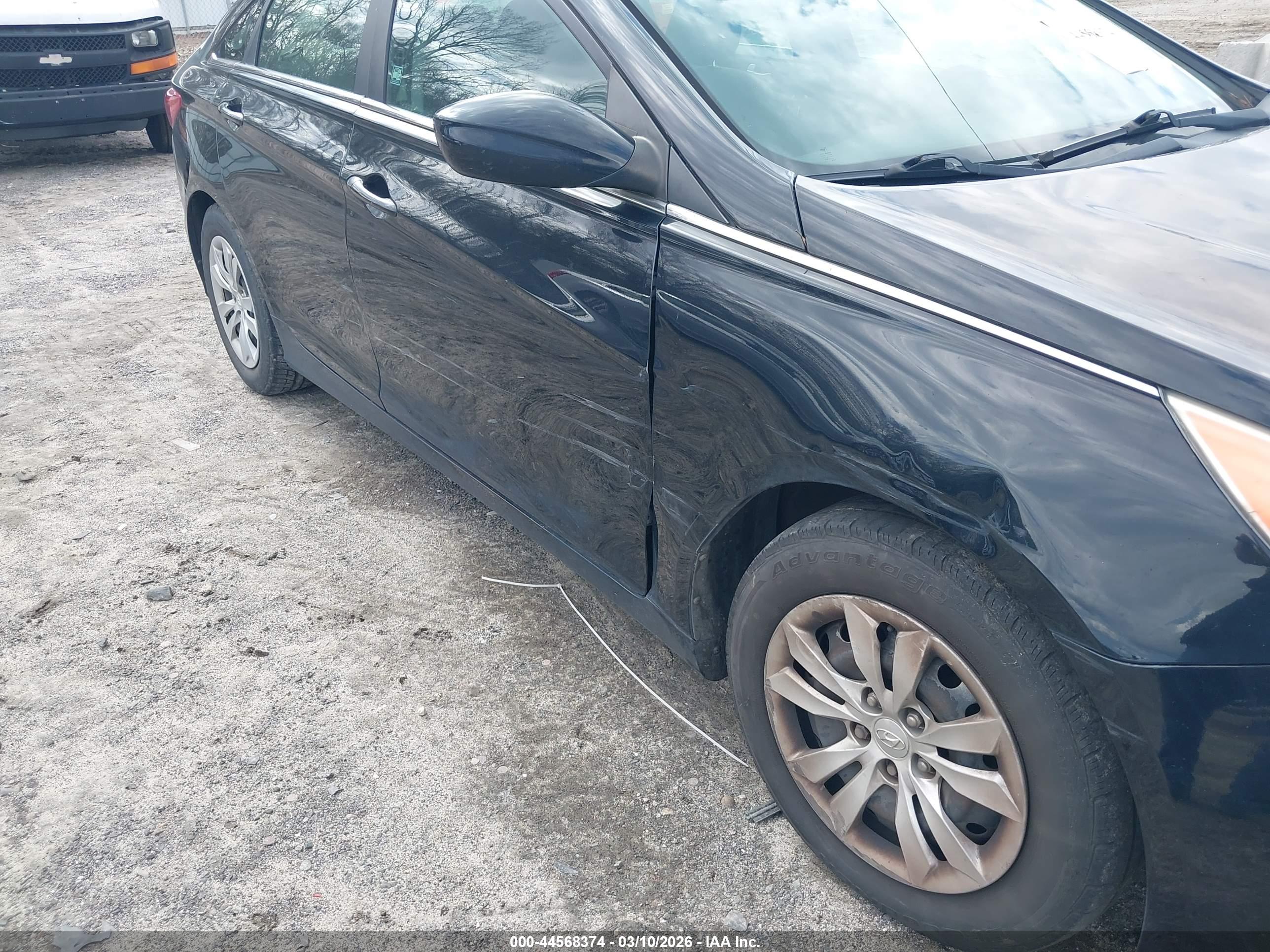 HYUNDAI SONATA image 6