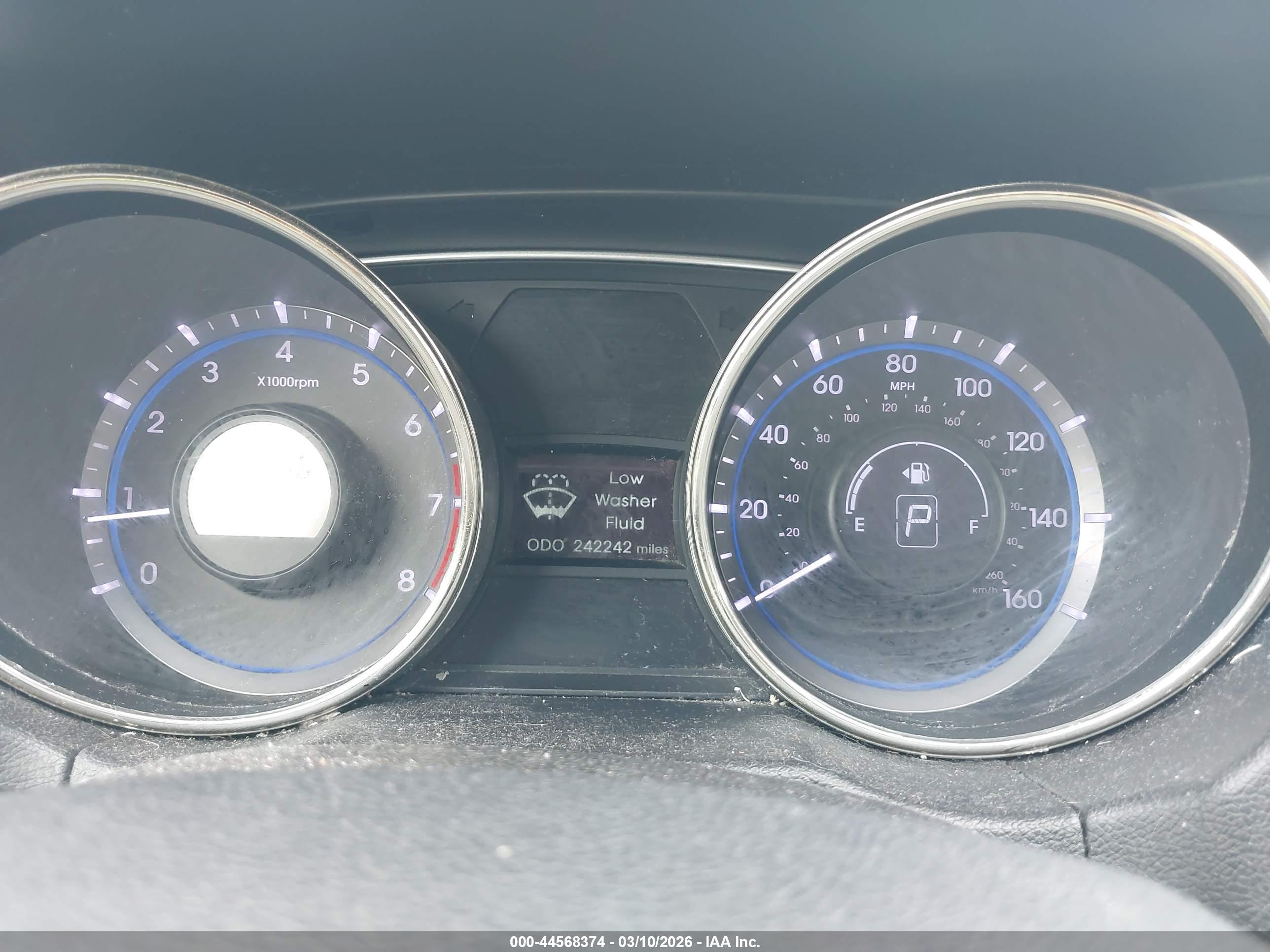 HYUNDAI SONATA image 7
