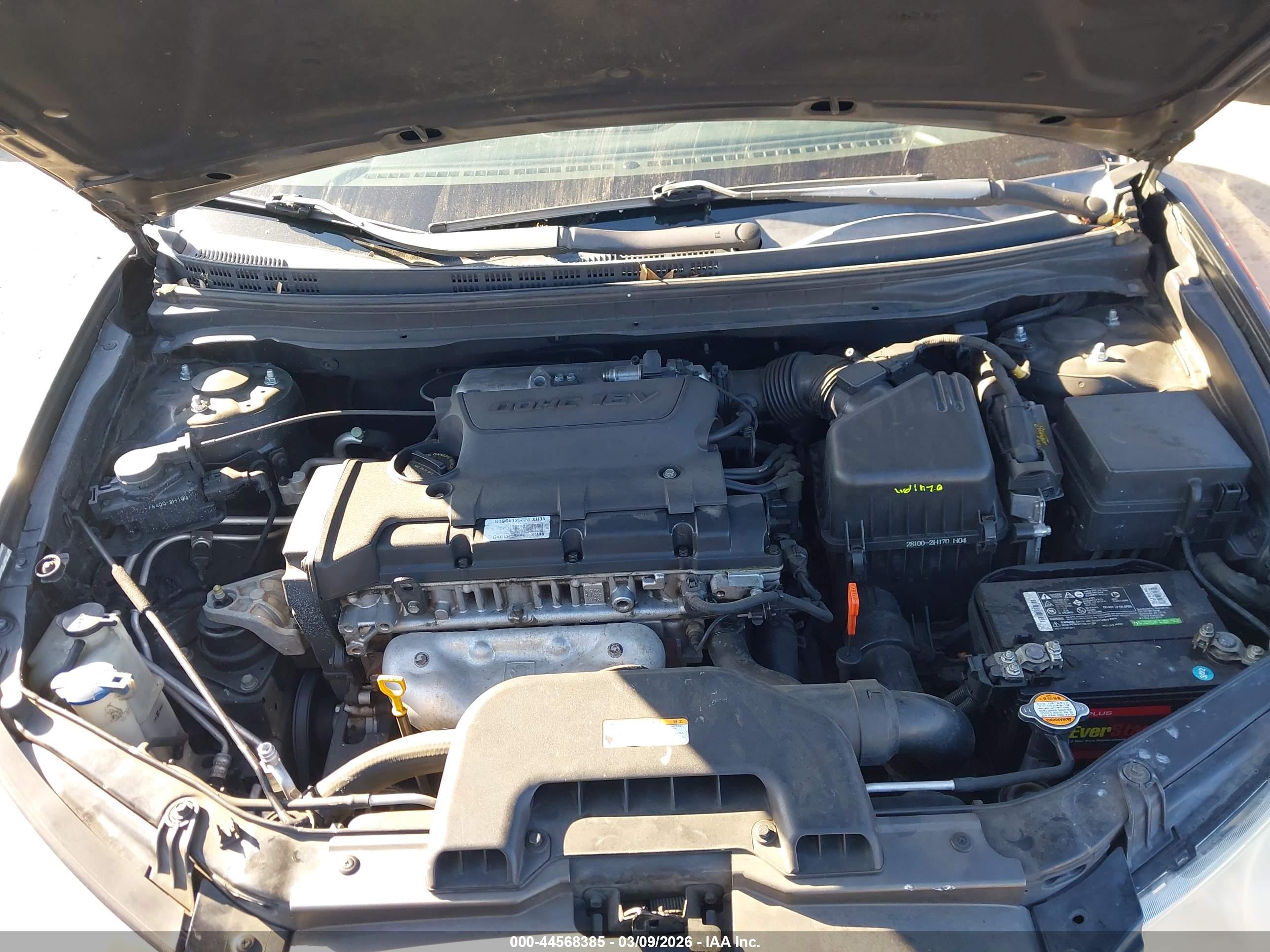 HYUNDAI ELANTRA image 10