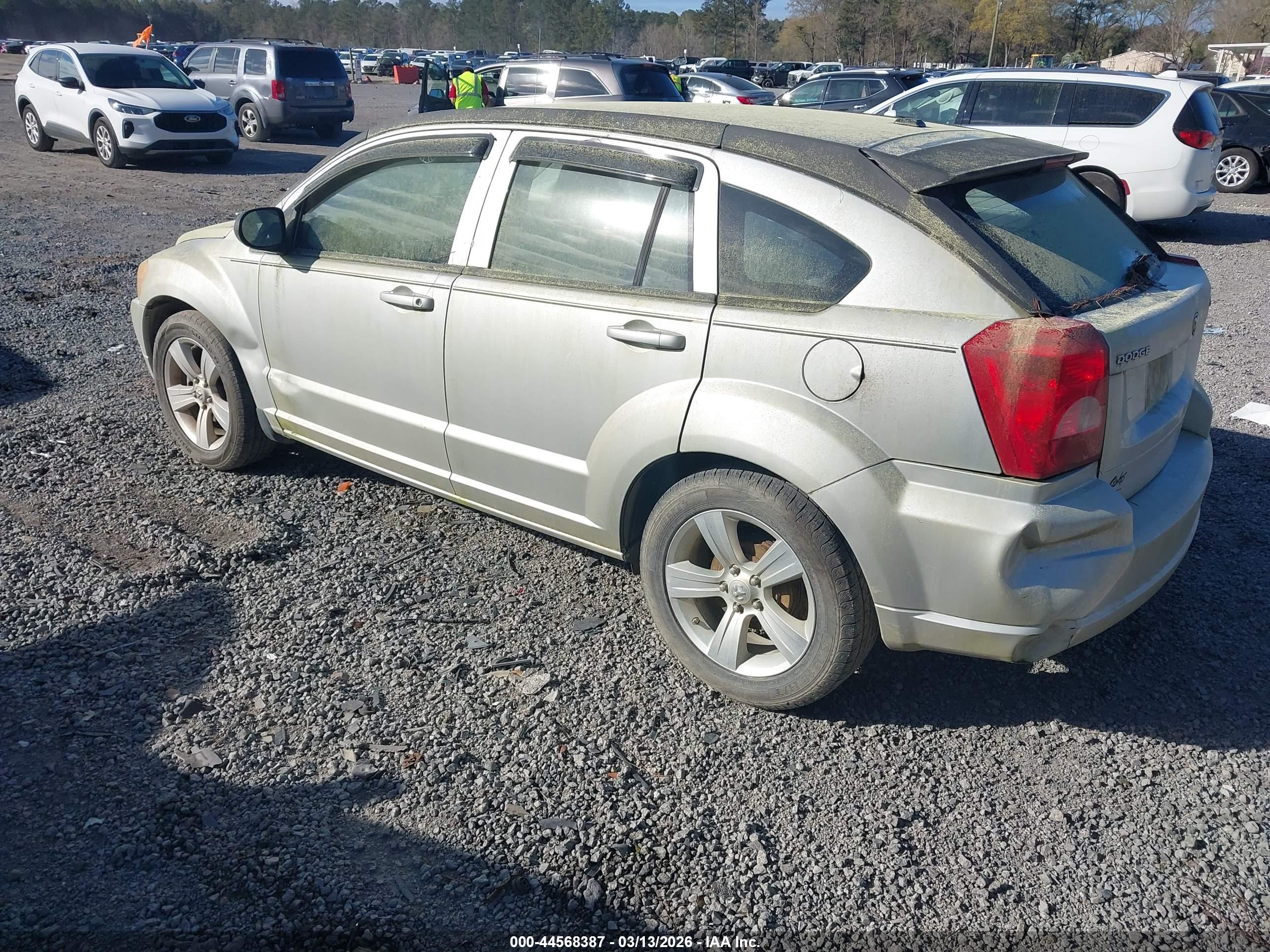 DODGE CALIBER image 3