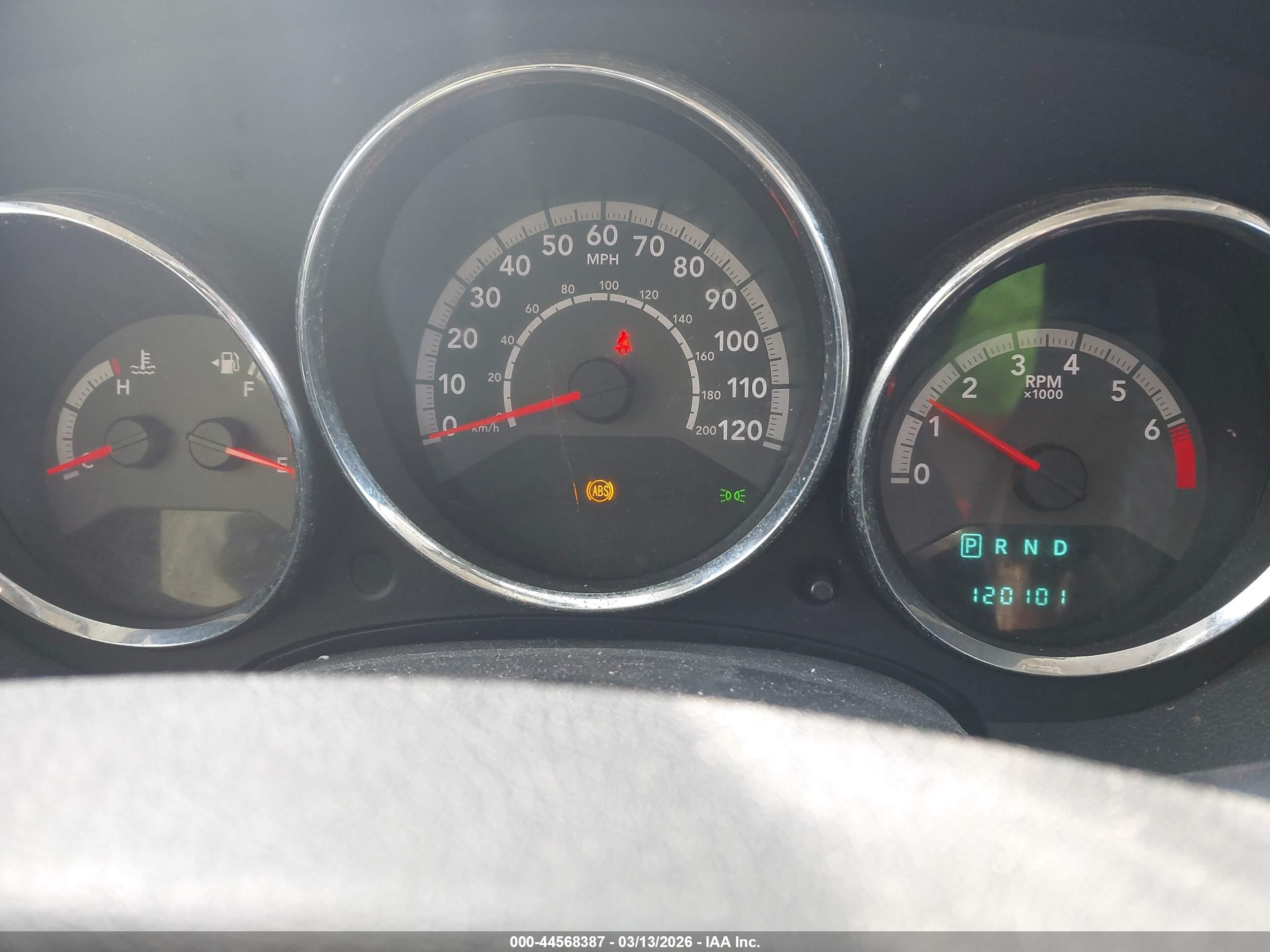 DODGE CALIBER image 7