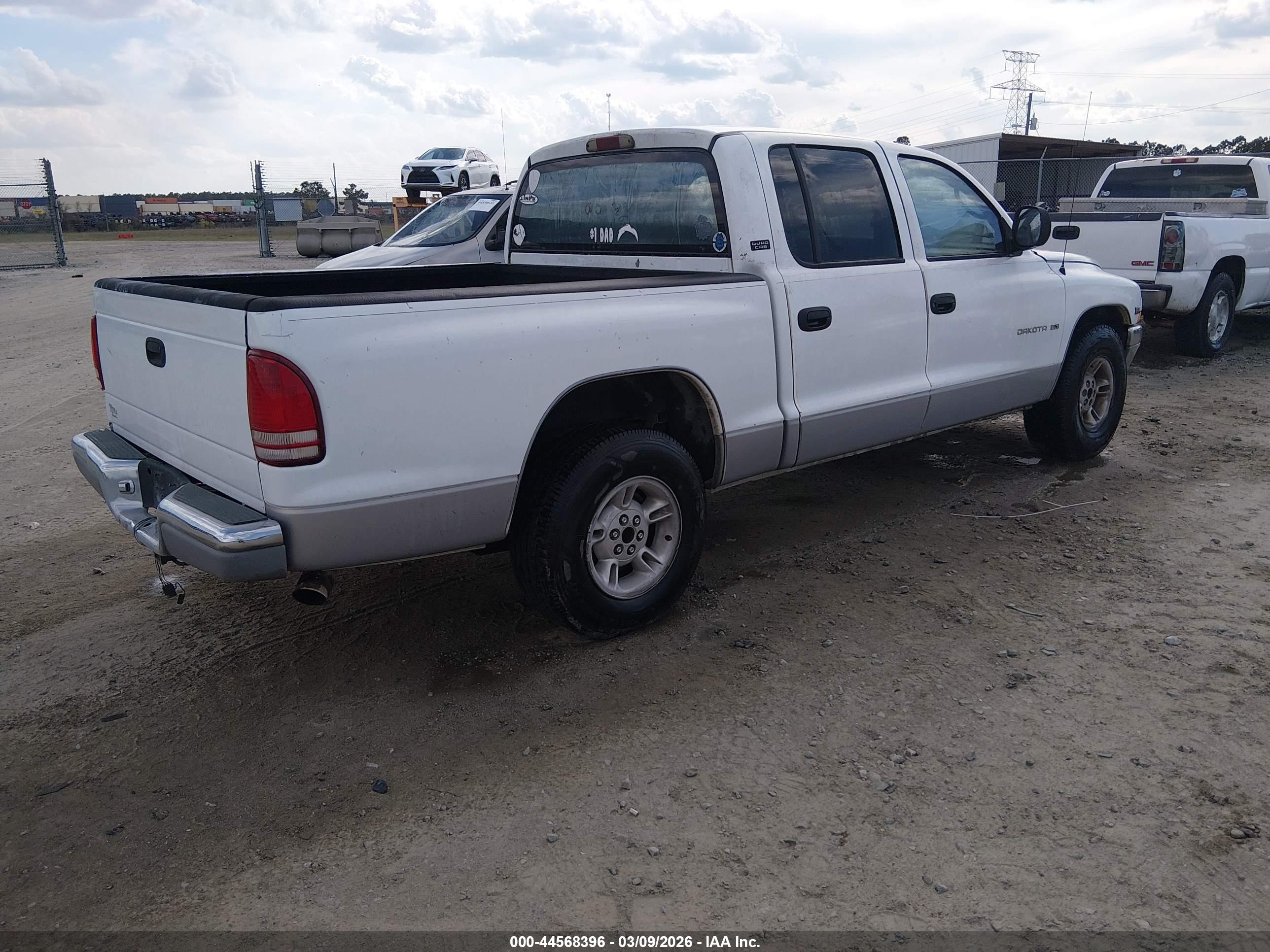 DODGE DAKOTA image 4