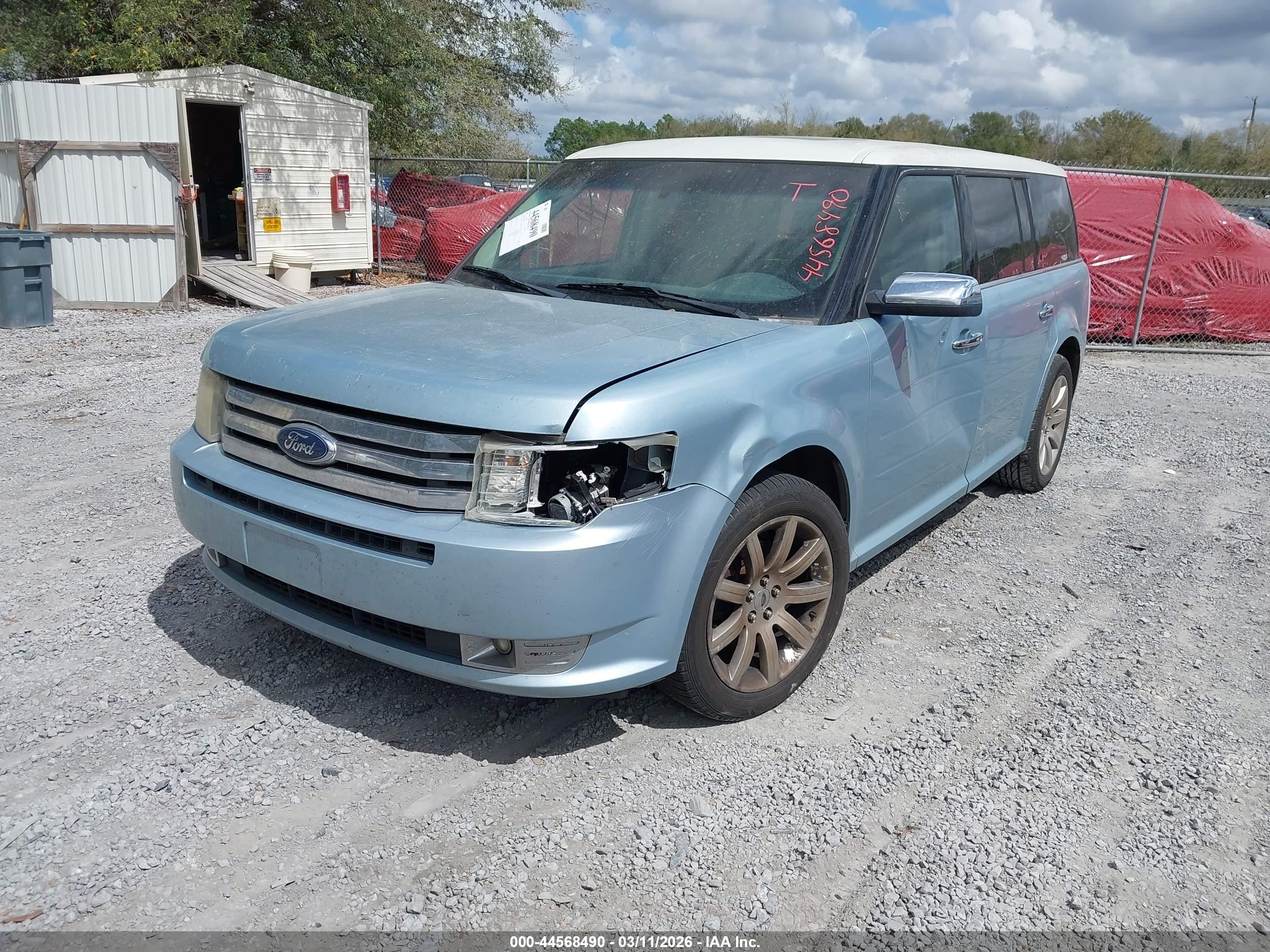FORD FLEX image 2