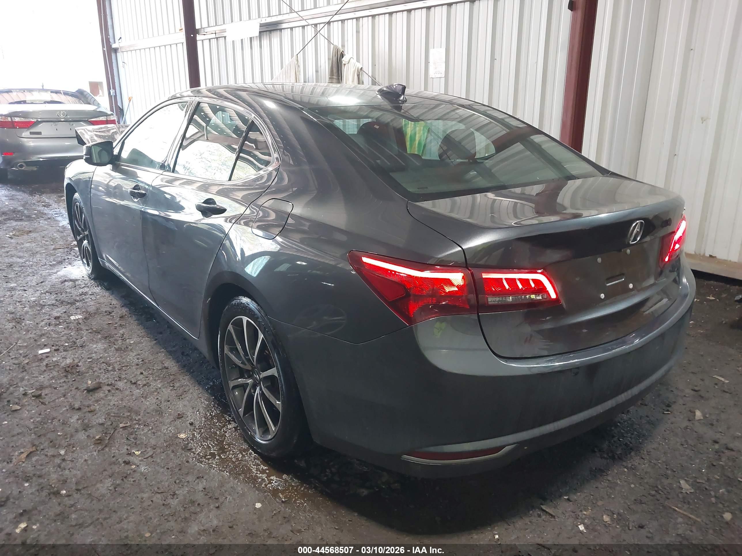 ACURA TLX image 3