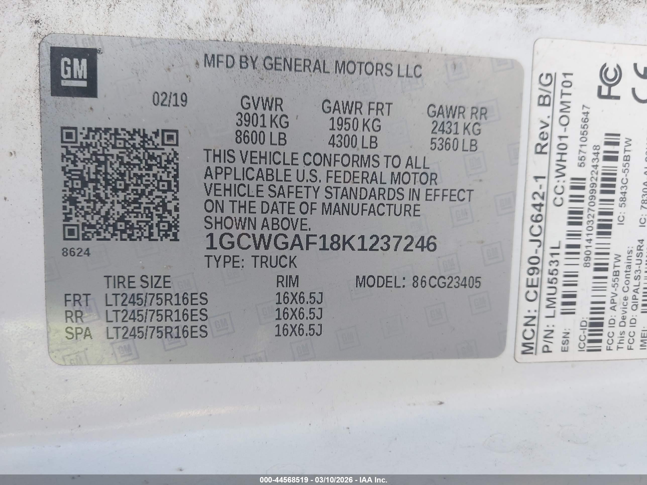 CHEVROLET EXPRESS image 9