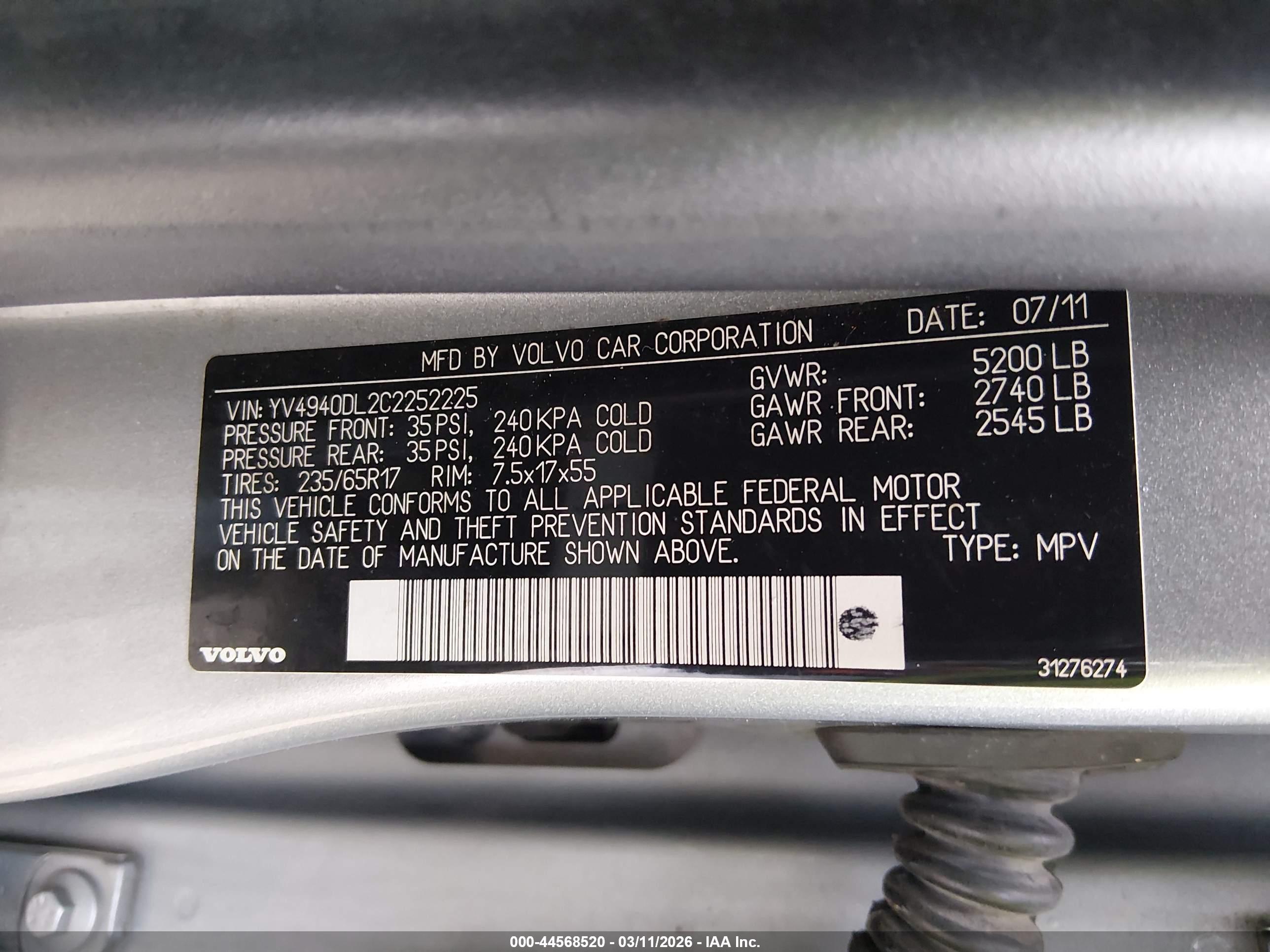 VOLVO XC60 image 9