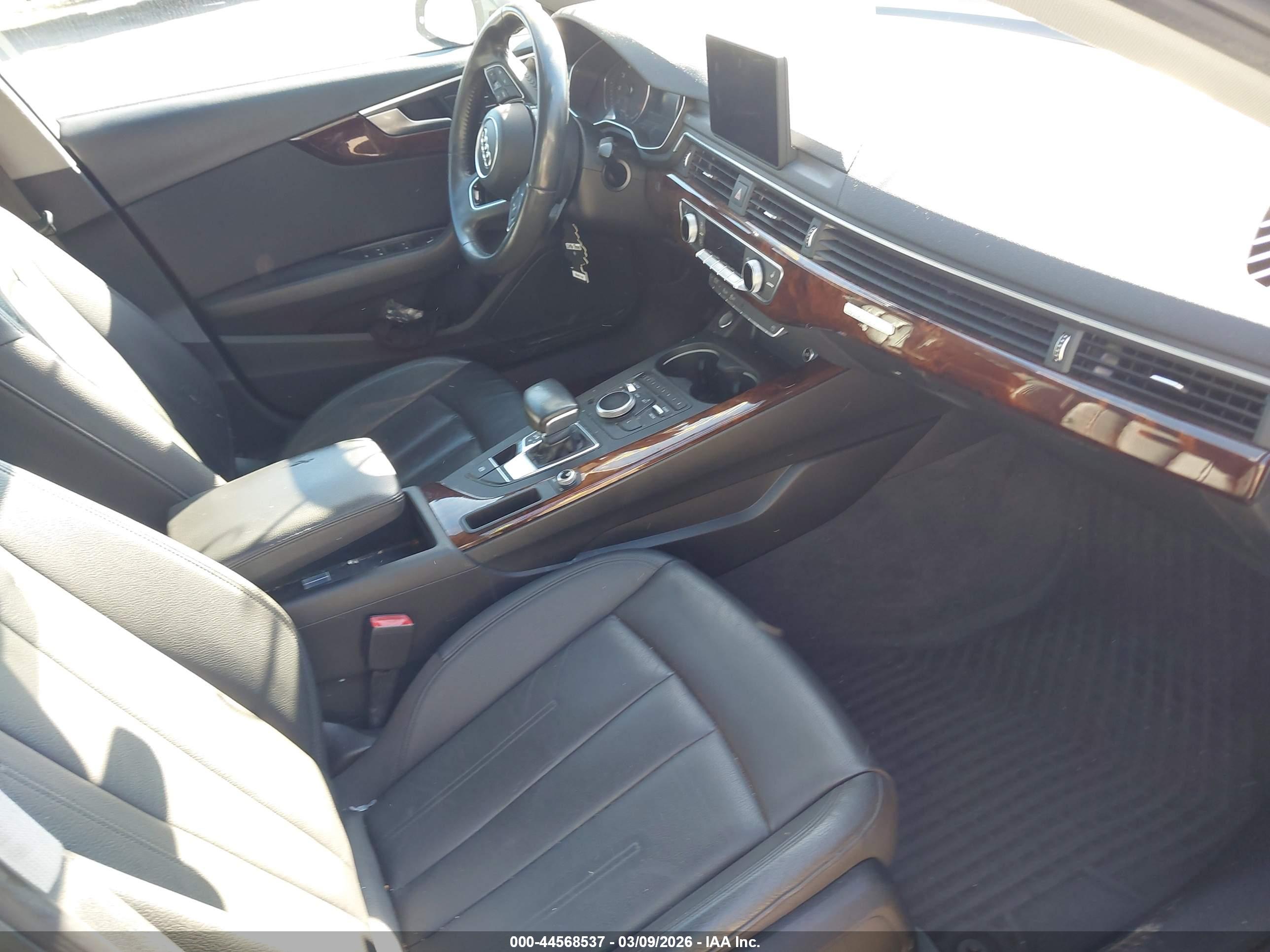 AUDI A4 image 5