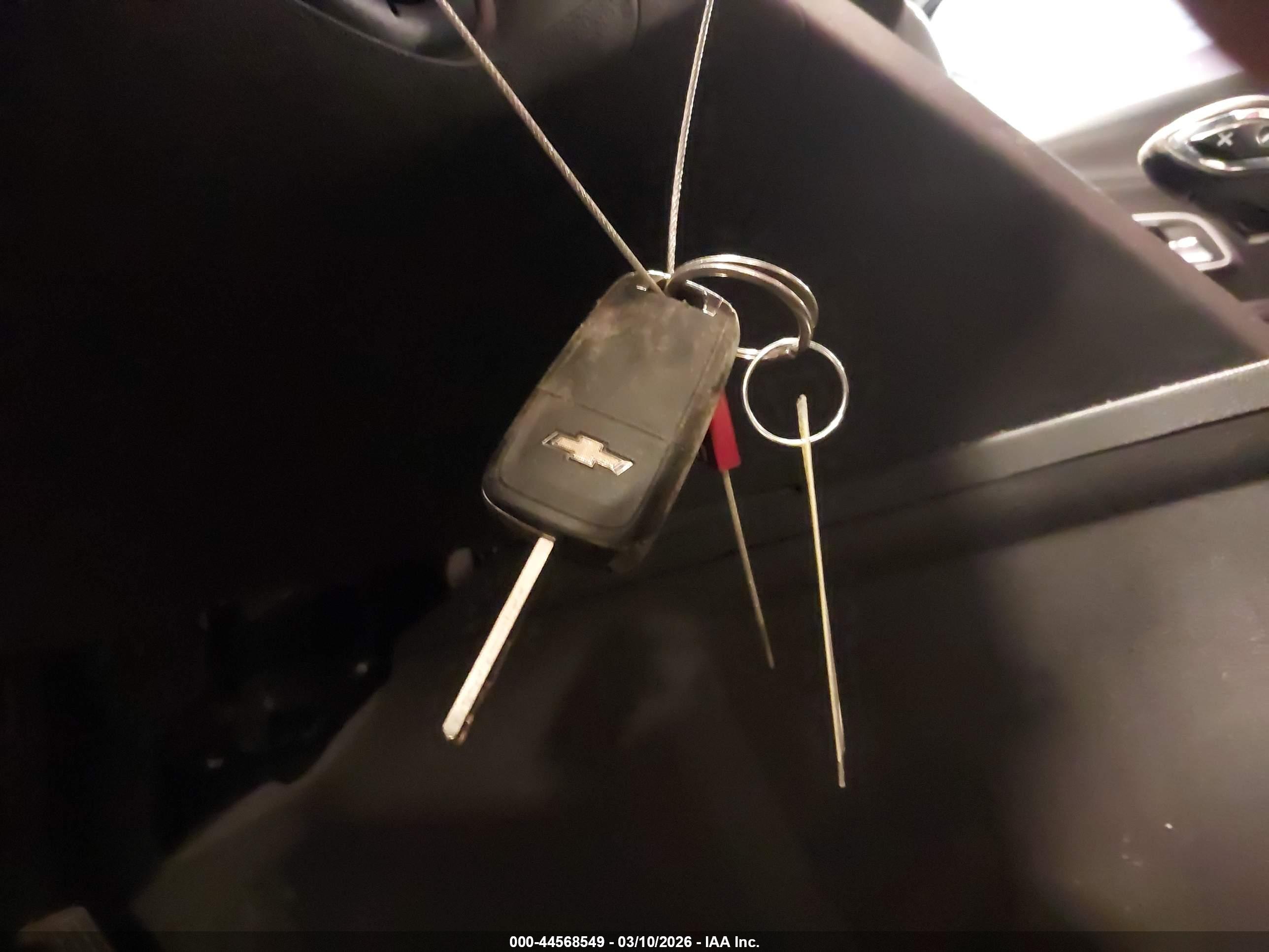 CHEVROLET EQUINOX image 11