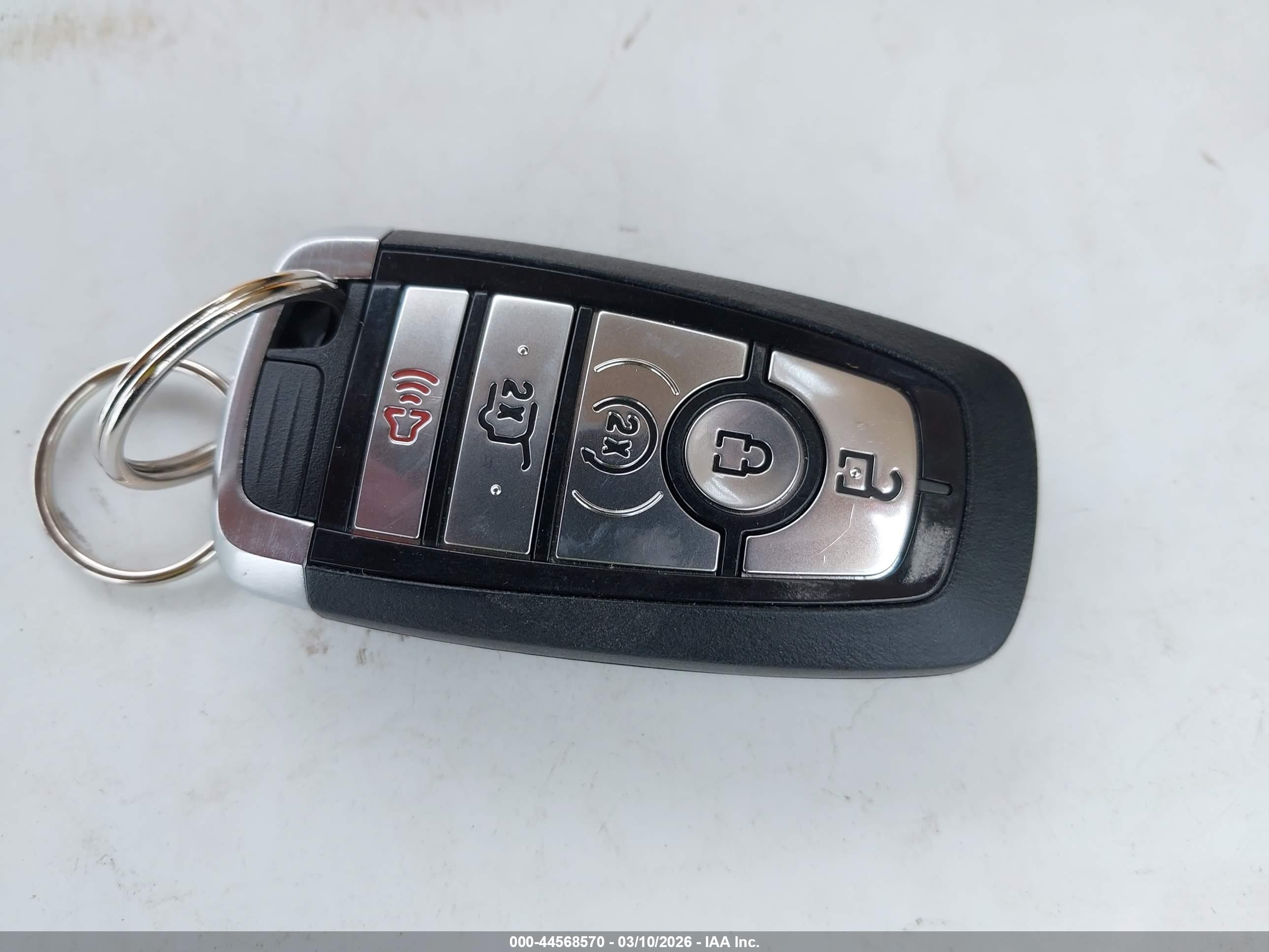 FORD EXPLORER image 11