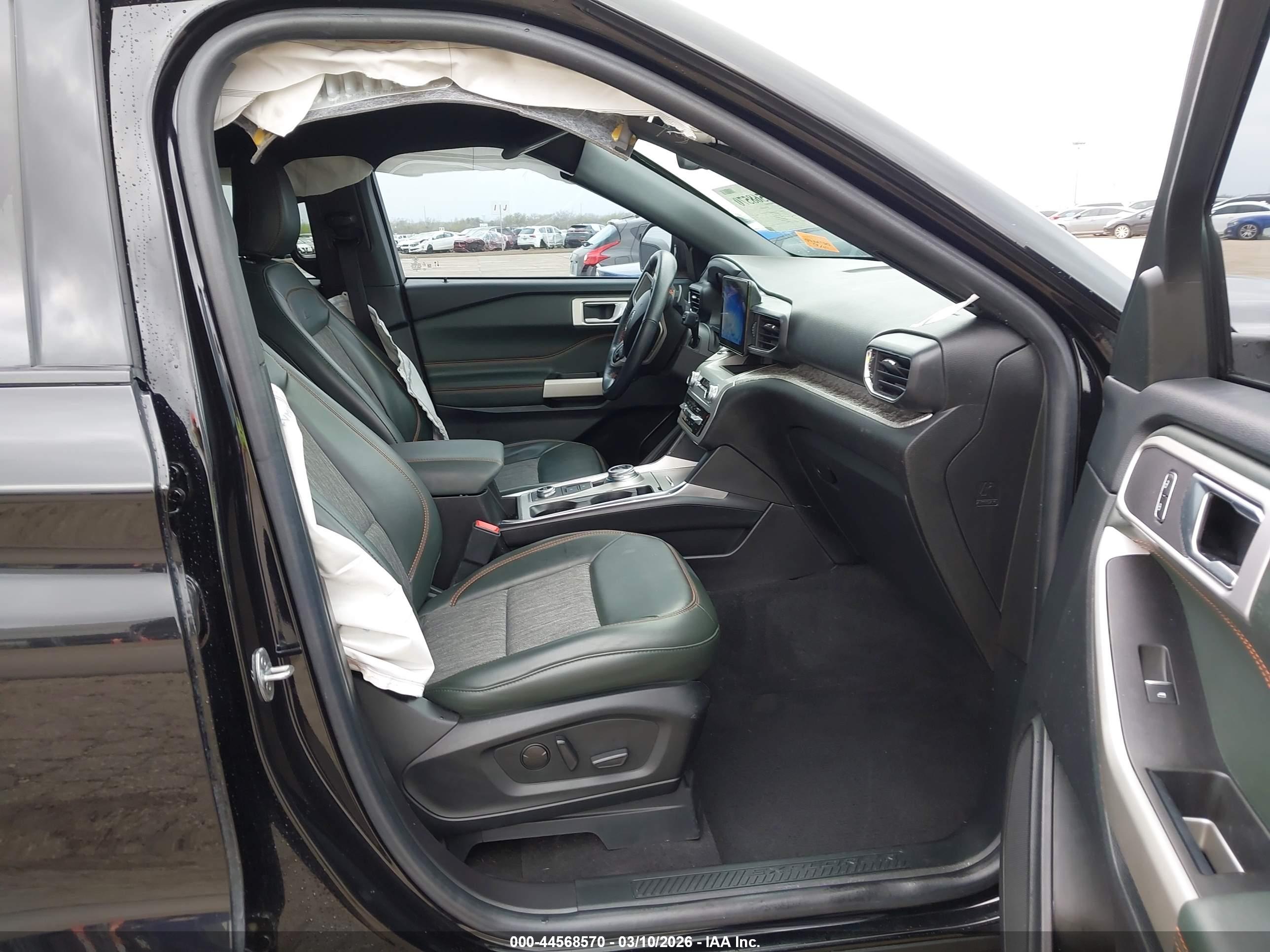FORD EXPLORER image 5