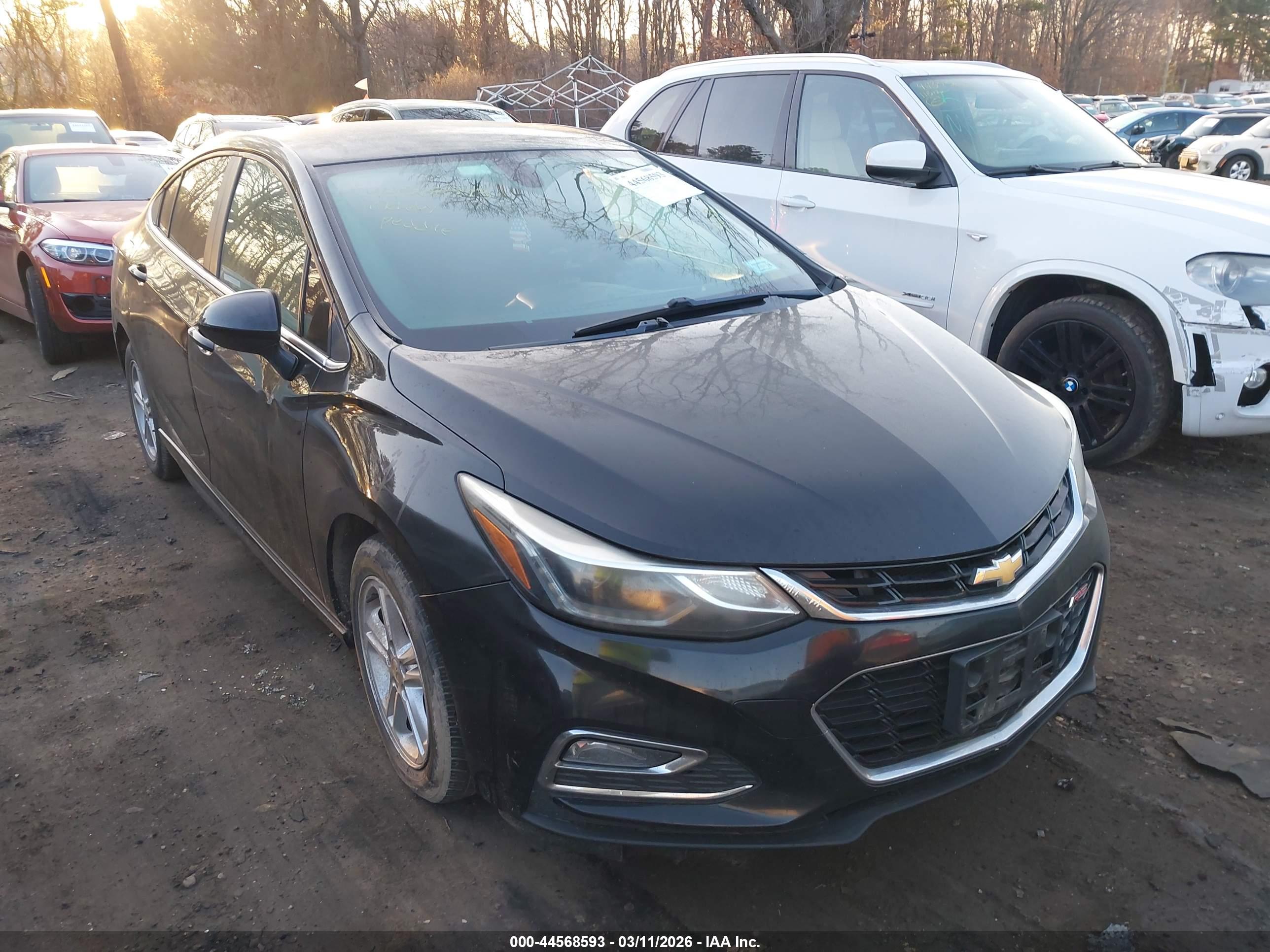 CHEVROLET CRUZE image 6