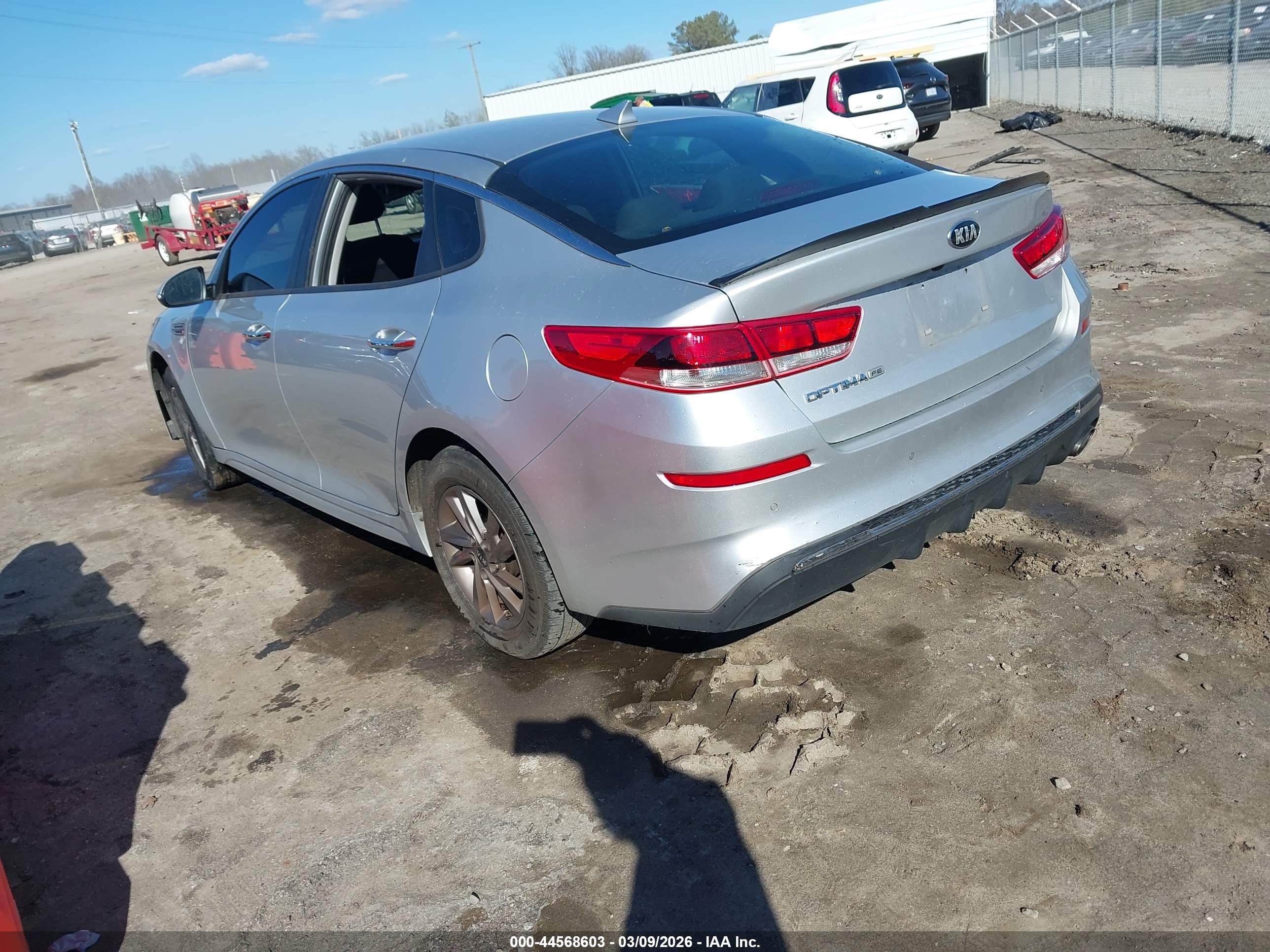 KIA OPTIMA image 3