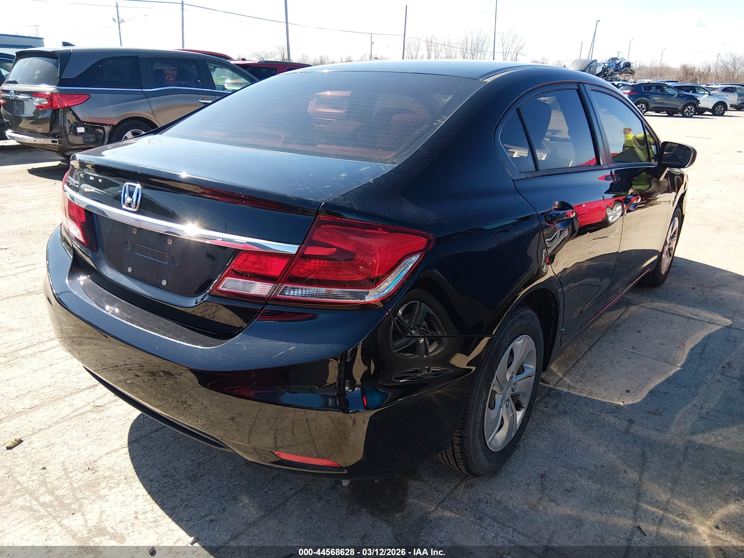 HONDA CIVIC image 4