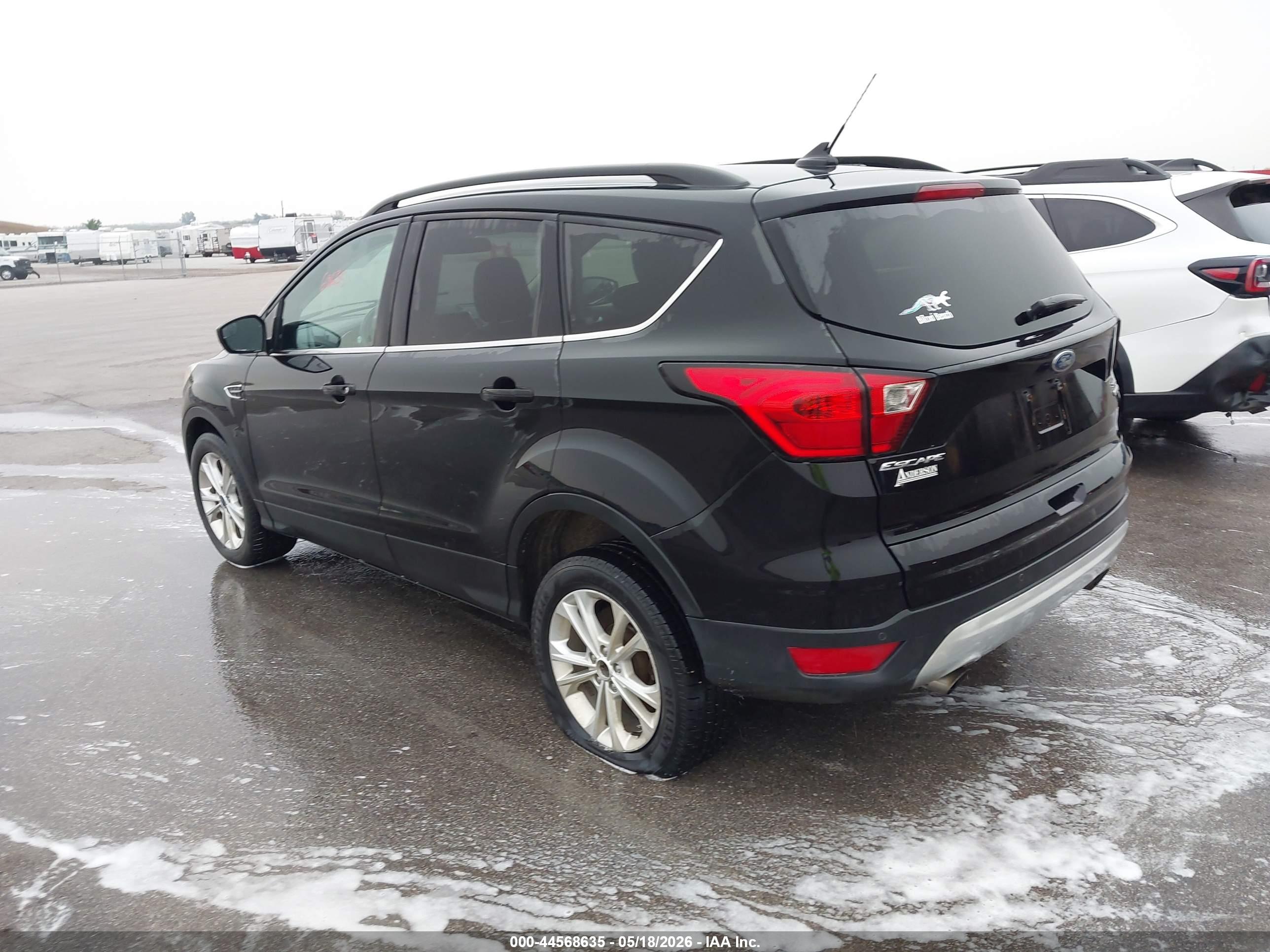 FORD ESCAPE image 3