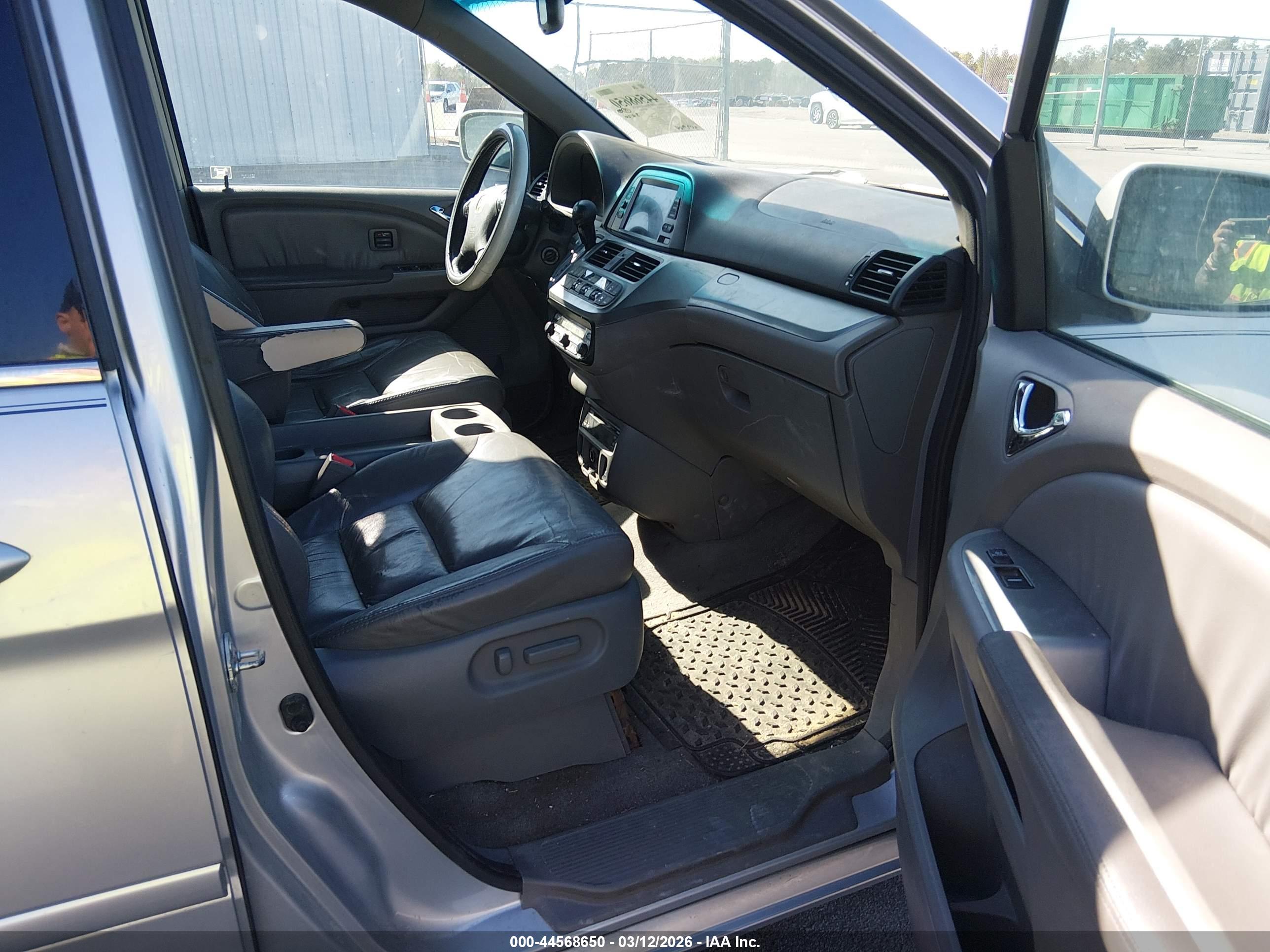 HONDA ODYSSEY image 5