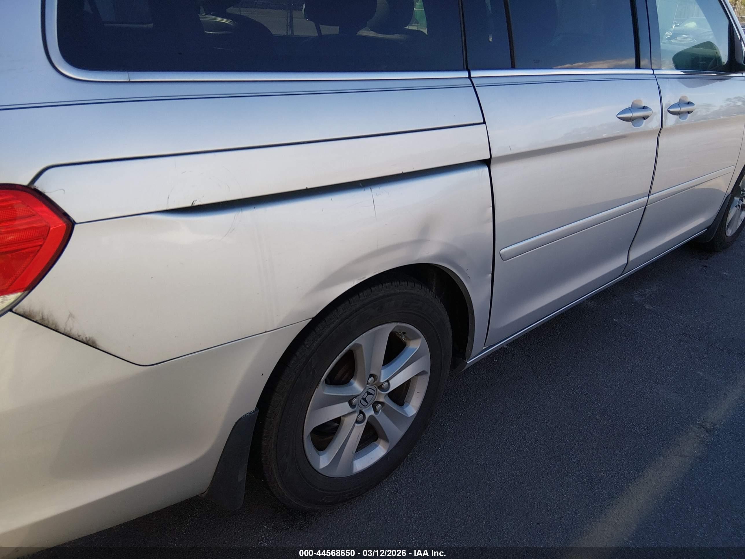 HONDA ODYSSEY image 6