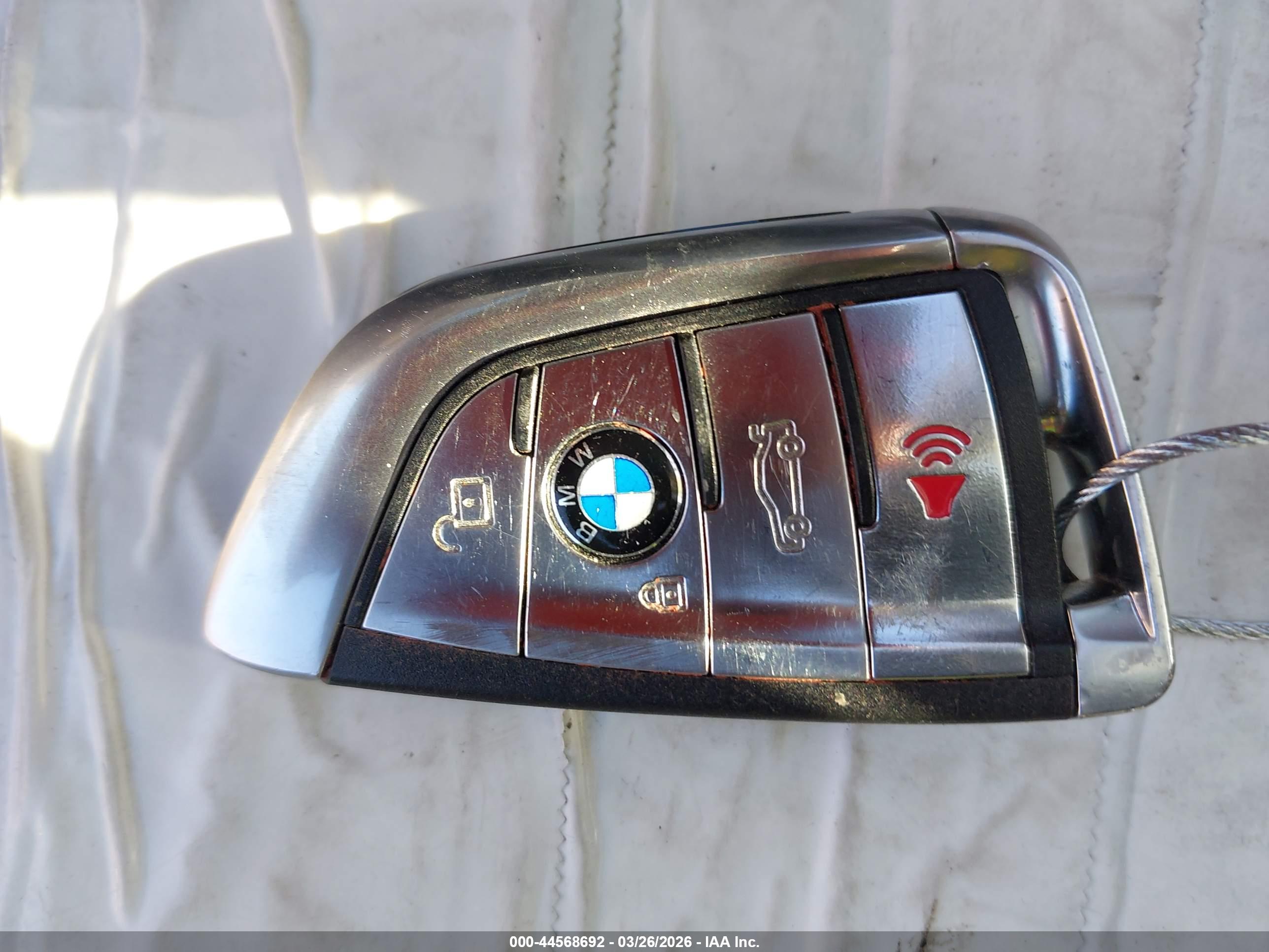 BMW X1 image 11